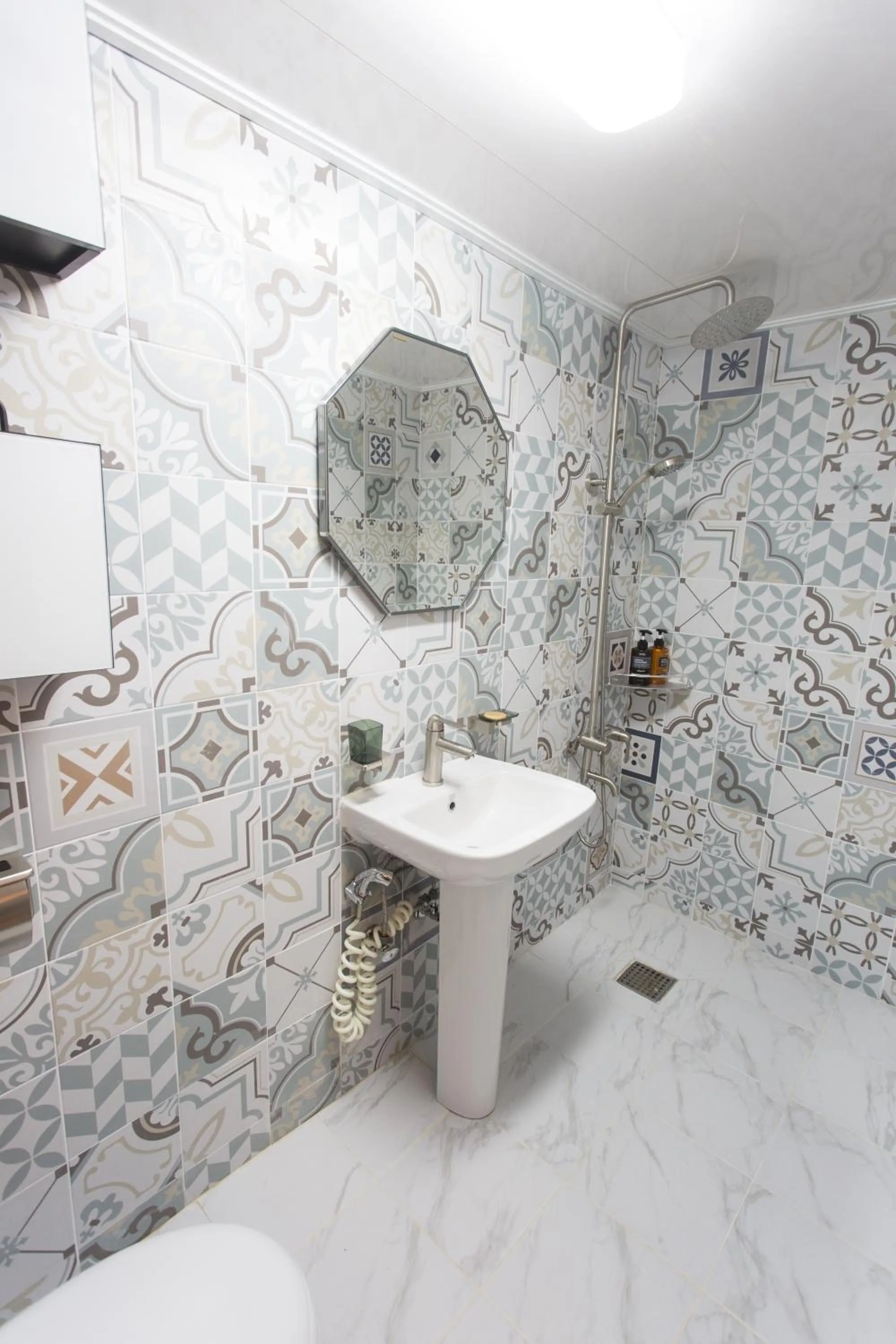 Bathroom in Hanok1957