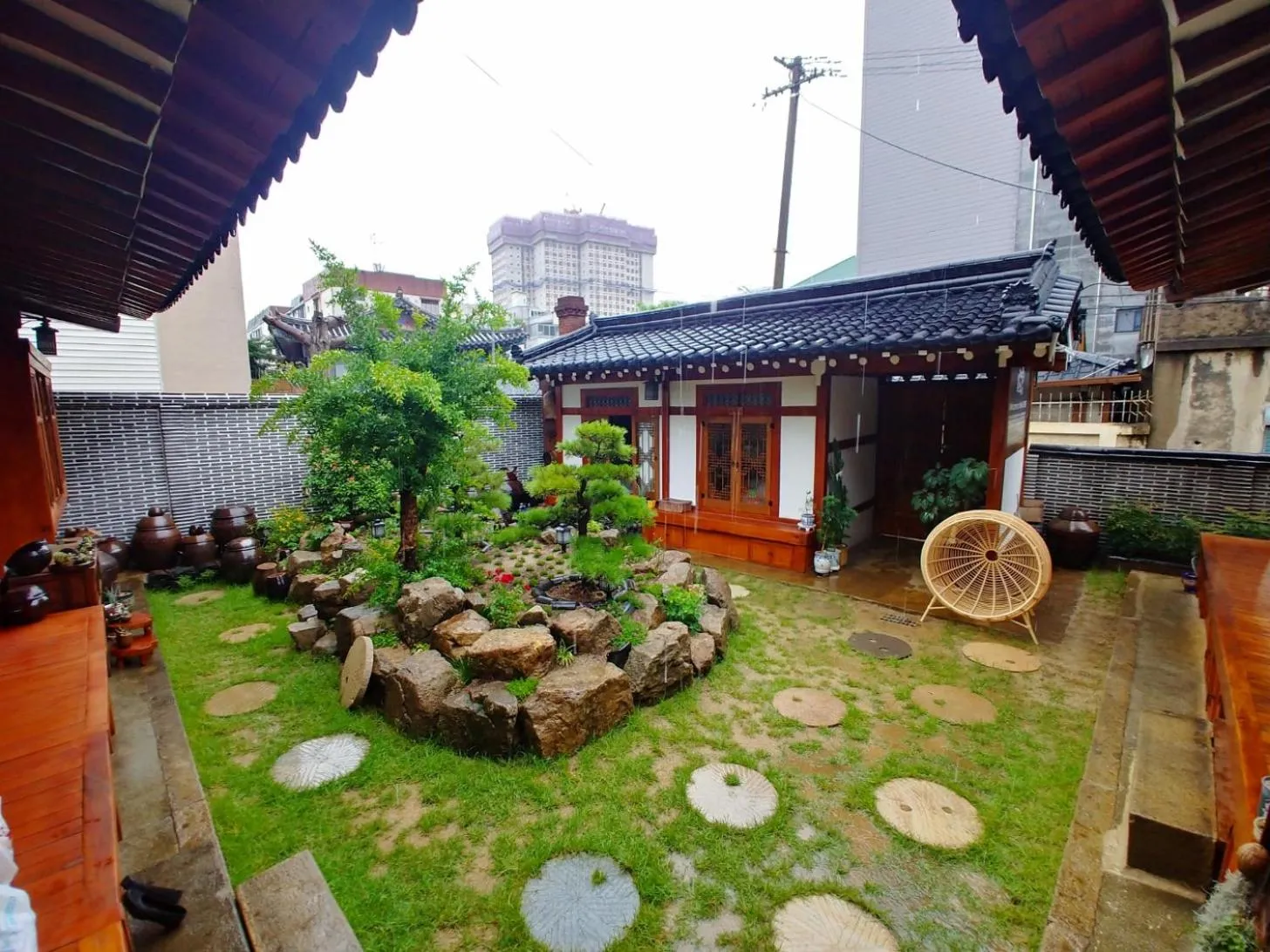 Property building in Hanok1957