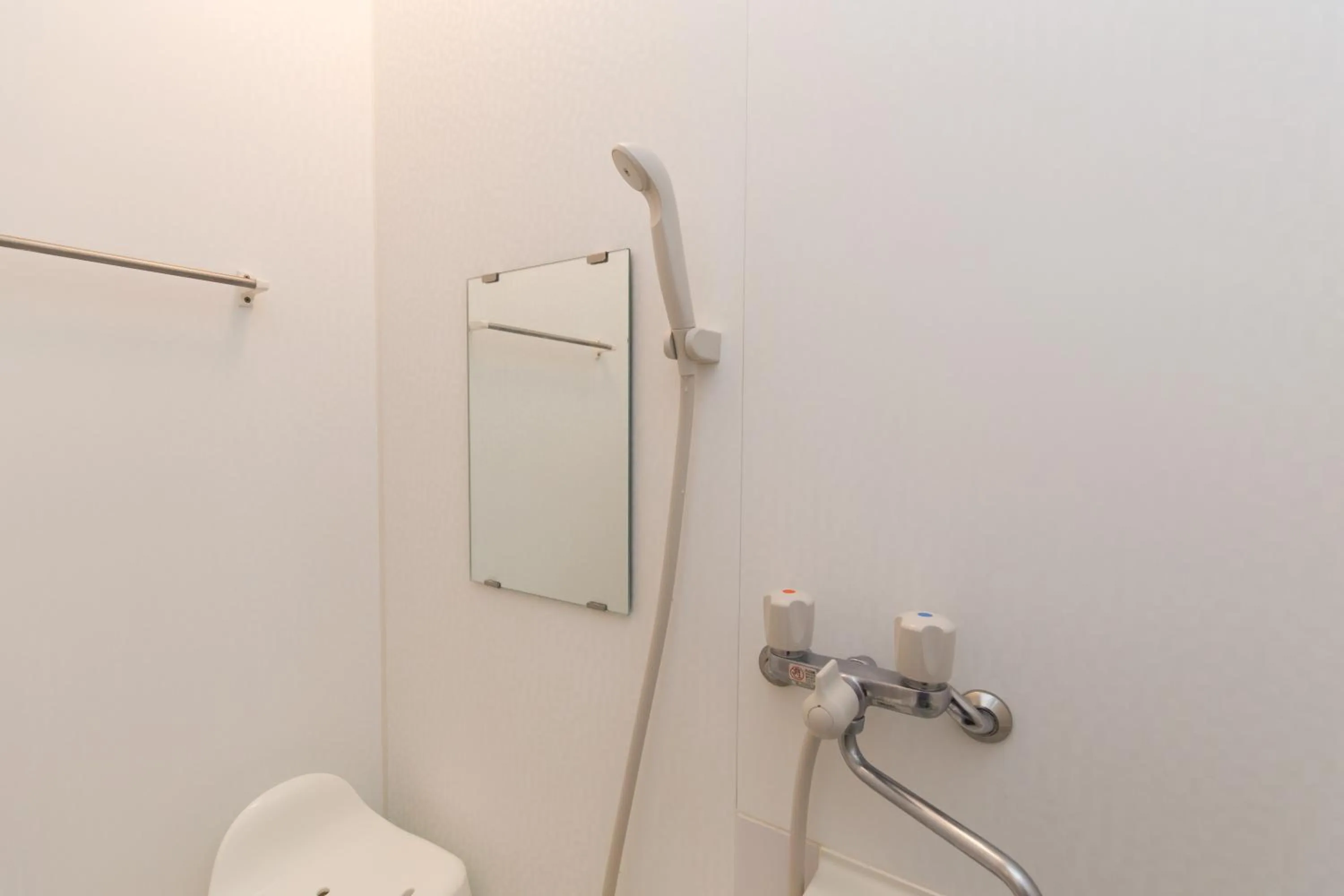 Shower in Nakano Apartment hotel