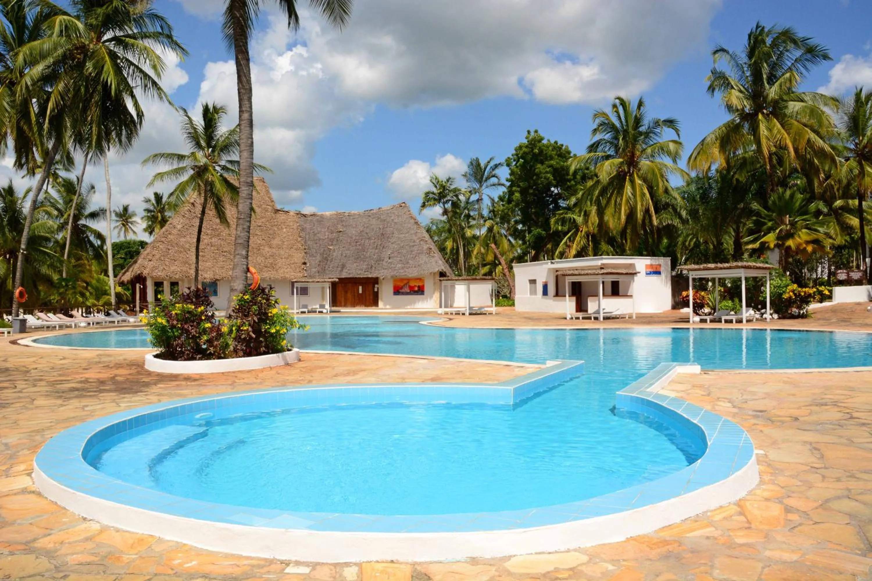 Swimming pool in VOI Kiwengwa Resort