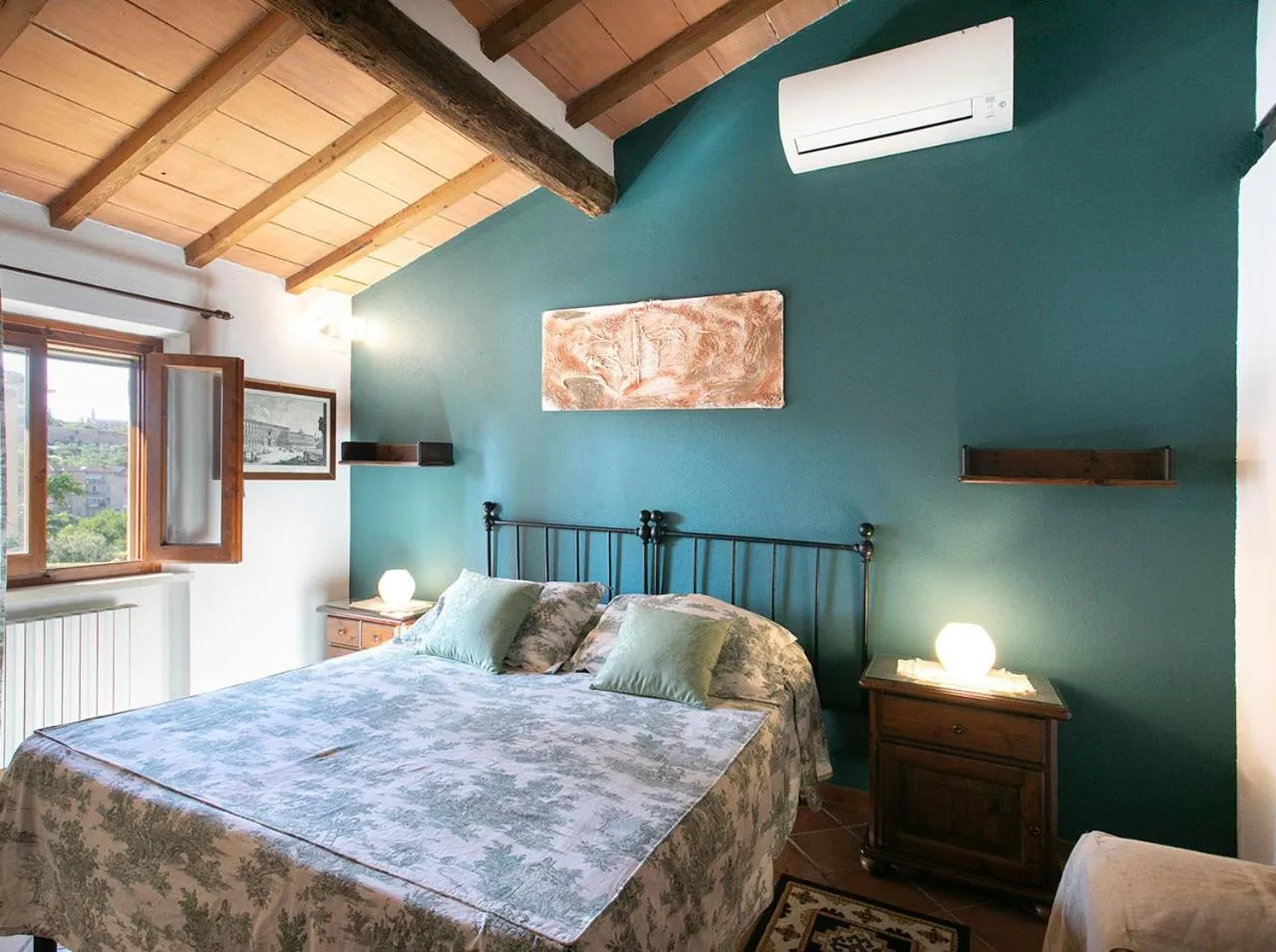 Bedroom, Bed in Villa Santa Chiara