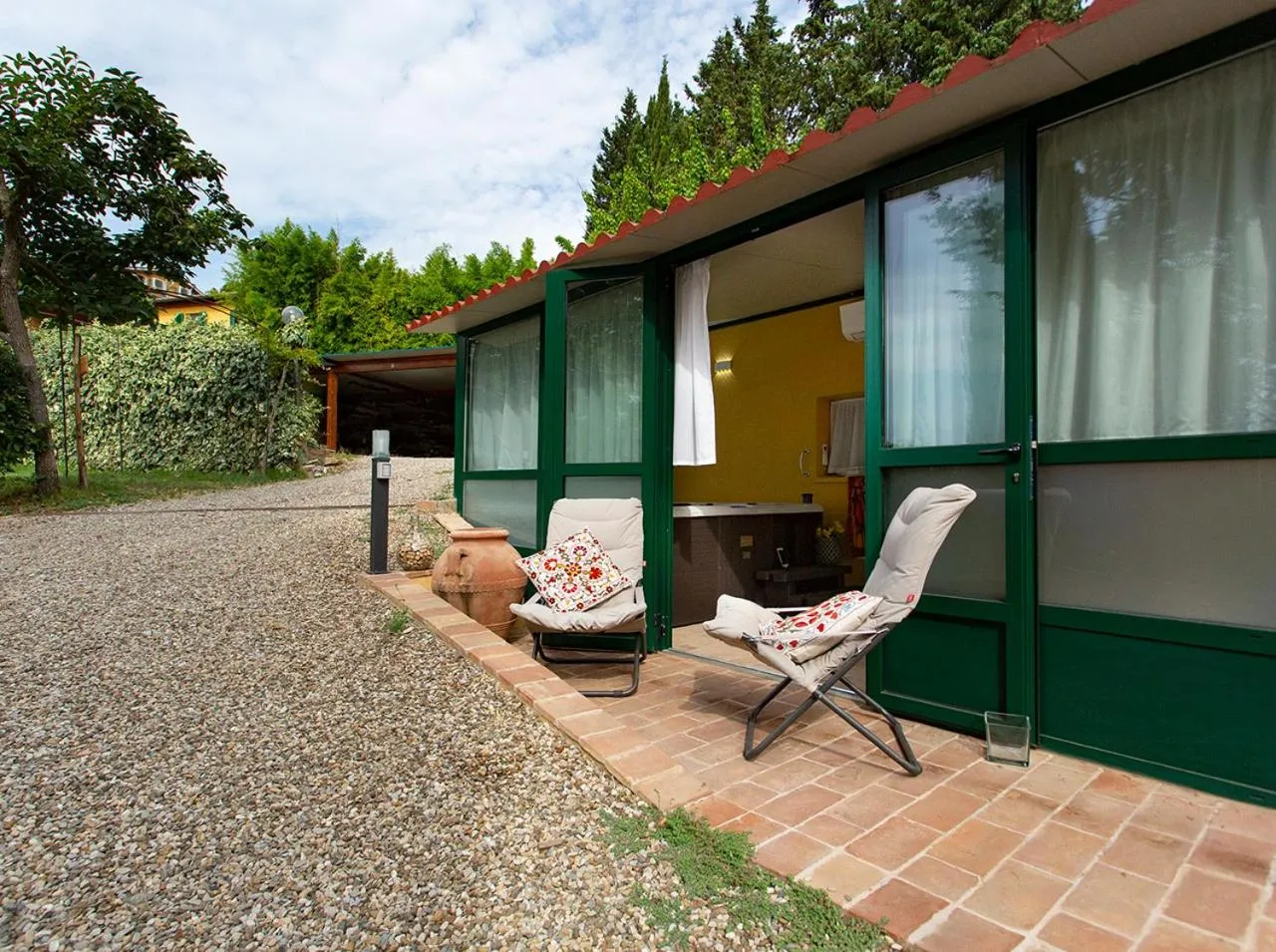 Hot Tub in Villa Santa Chiara