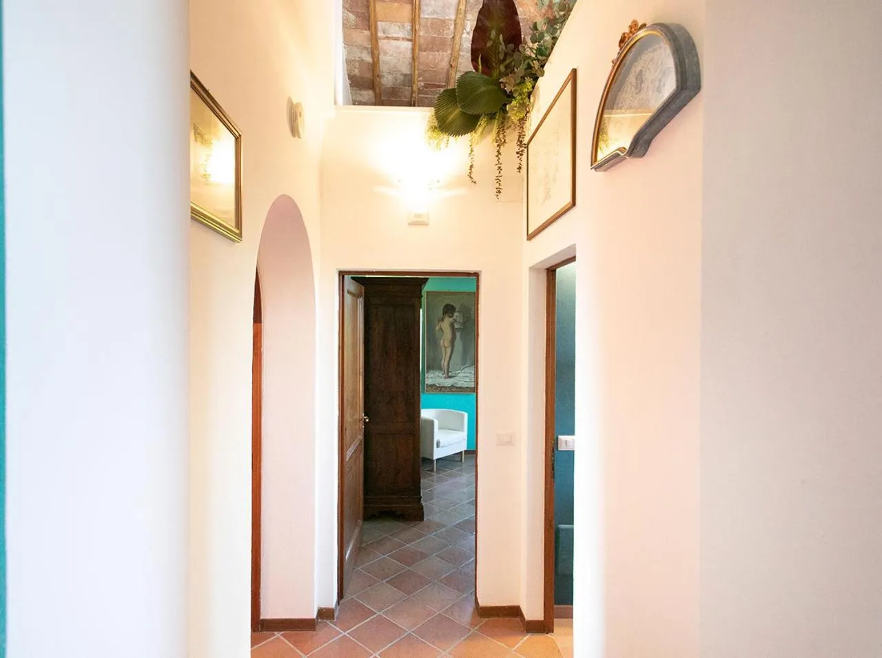 Photo of the whole room in Villa Santa Chiara