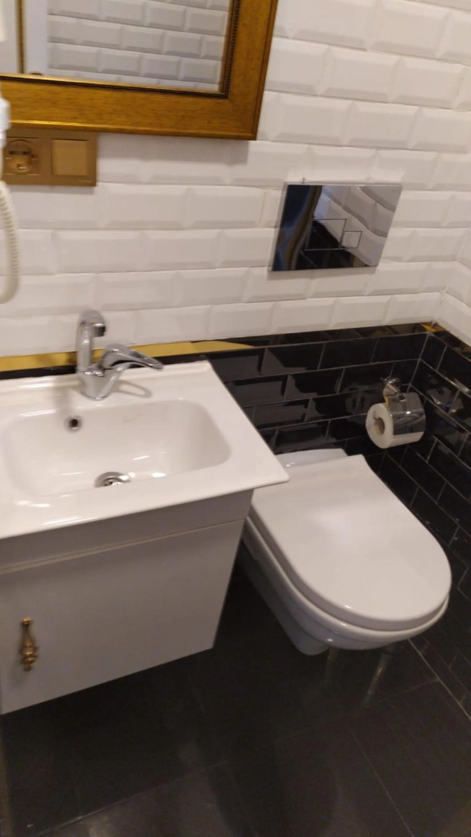 Bathroom in RHYTHM HOTEL