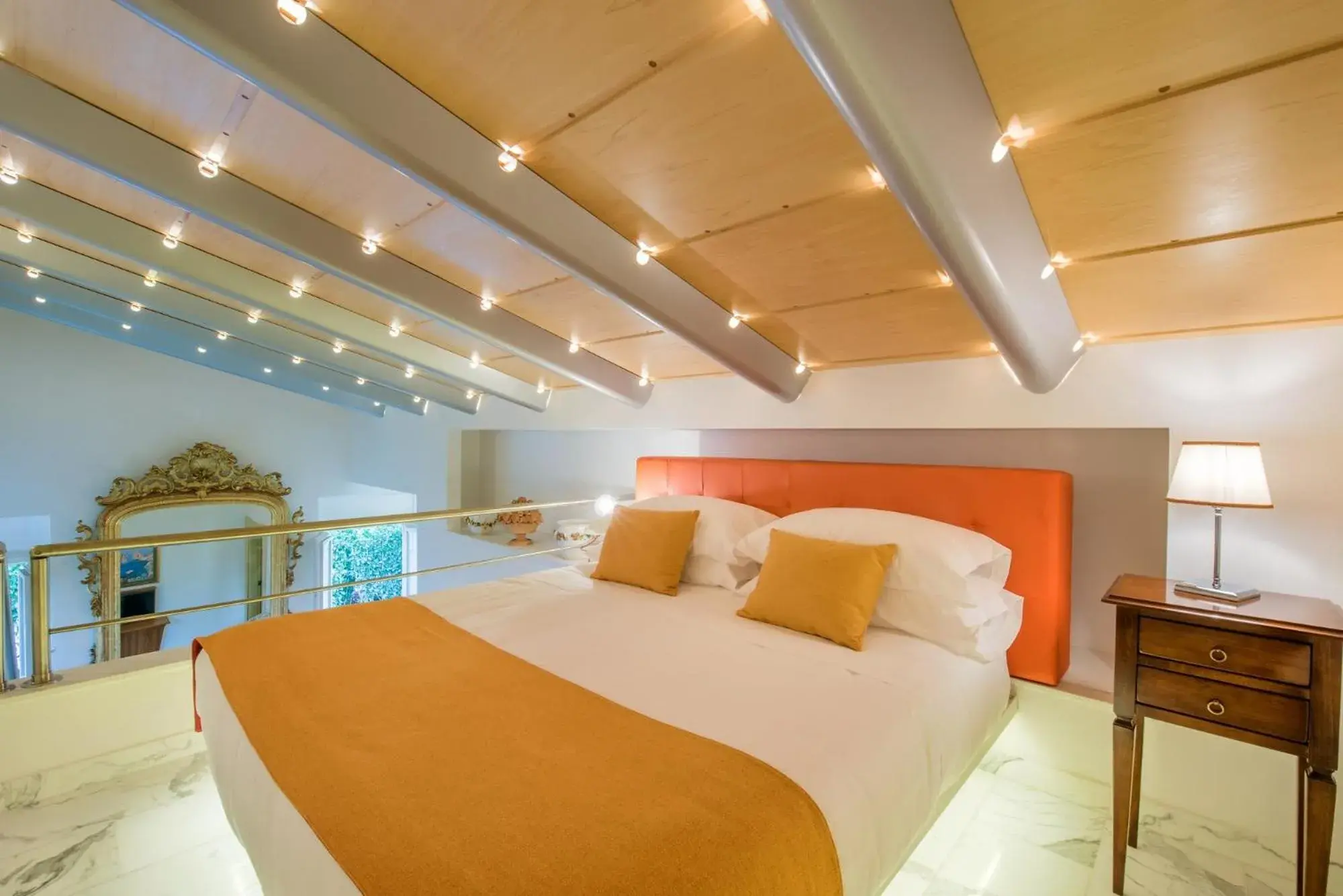 Large Double Room in DA Rooms Large Double Room in DA Rooms