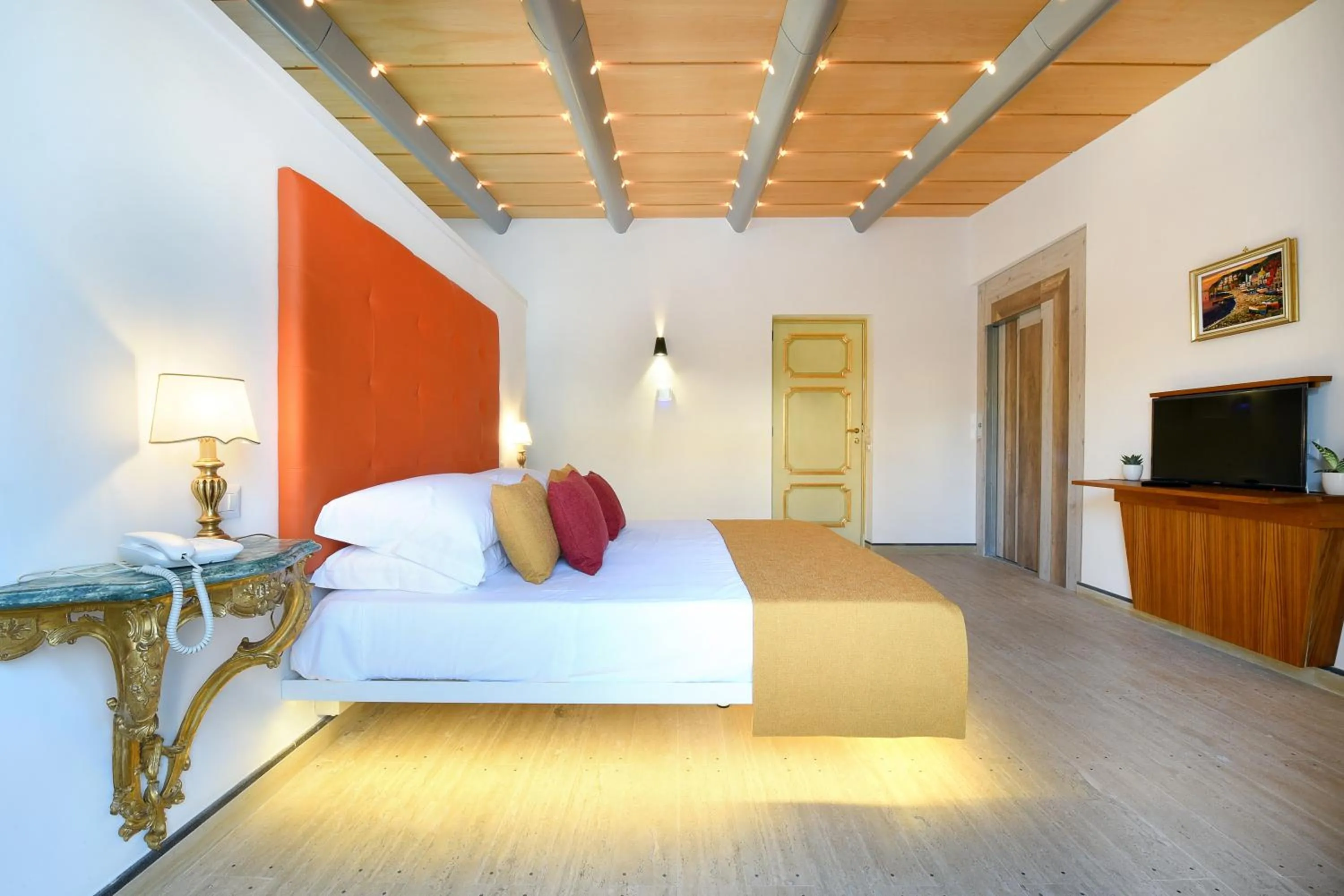 Bed in DA Rooms