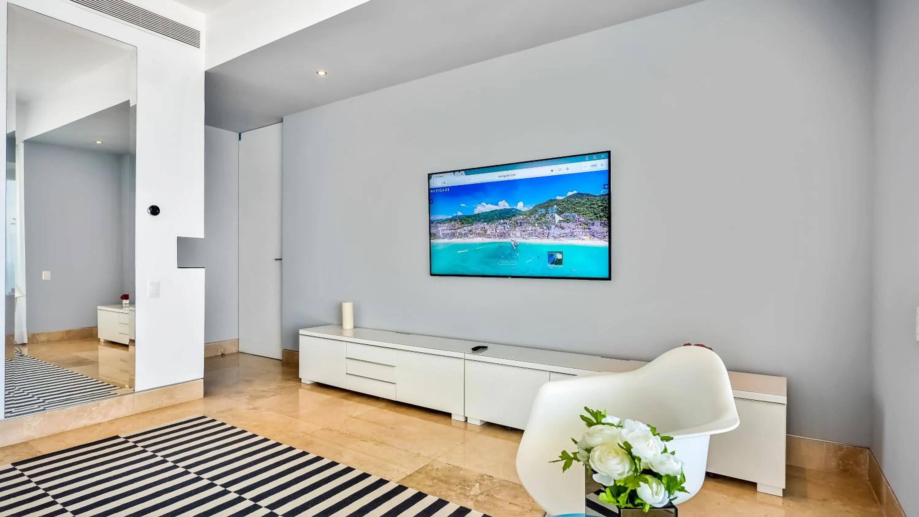 Bedroom in Avalon - 801 Top Sky Bar Pool 3 BR in Amapas