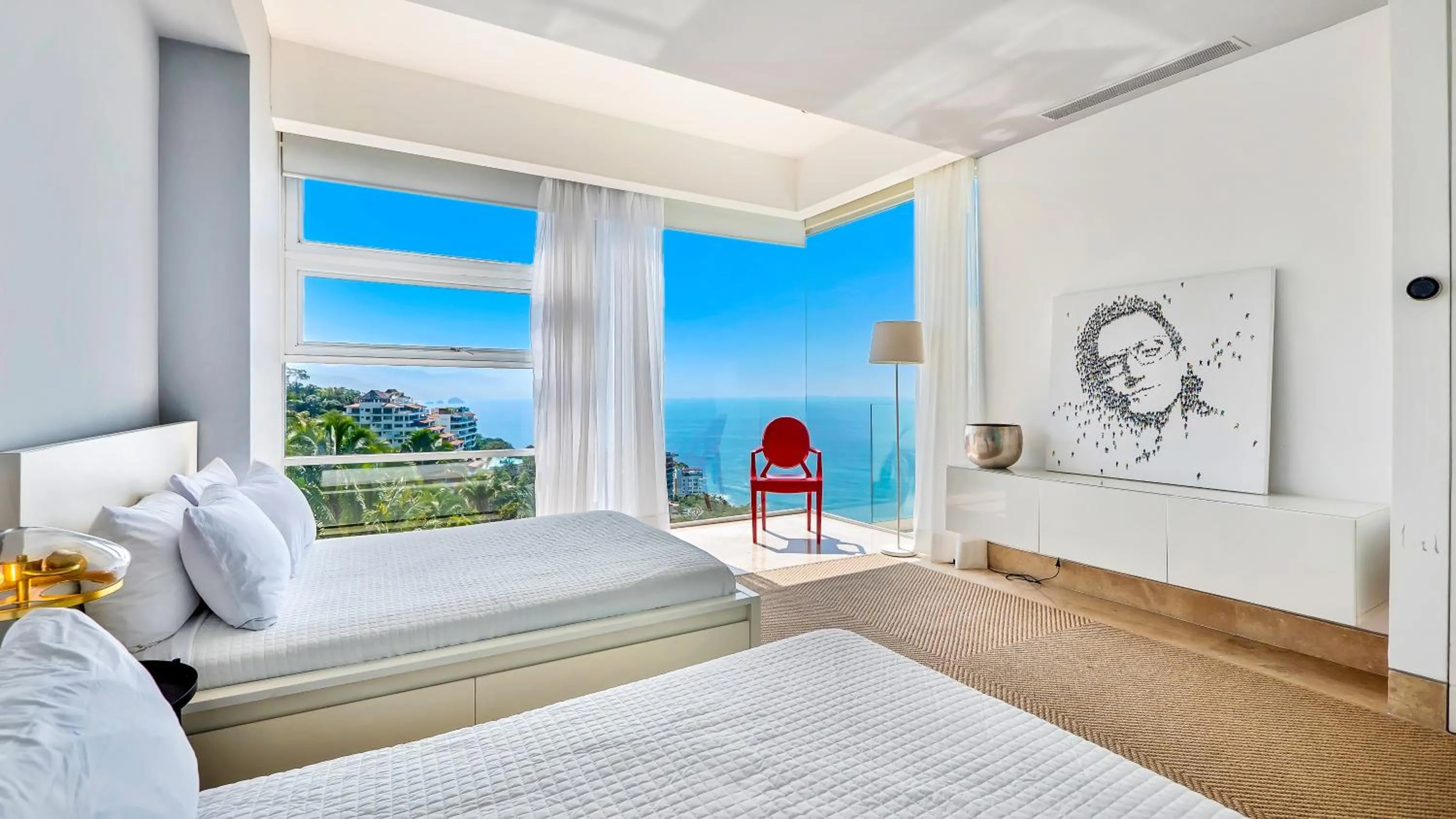 Bedroom, Bed in Avalon - 801 Top Sky Bar Pool 3 BR in Amapas