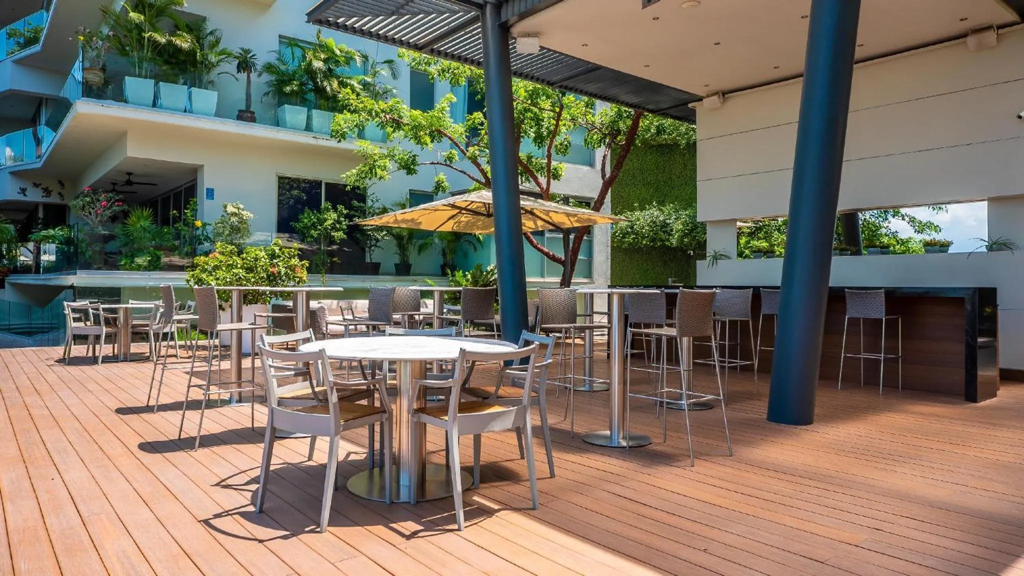 Other in Avalon - 801 Top Sky Bar Pool 3 BR in Amapas