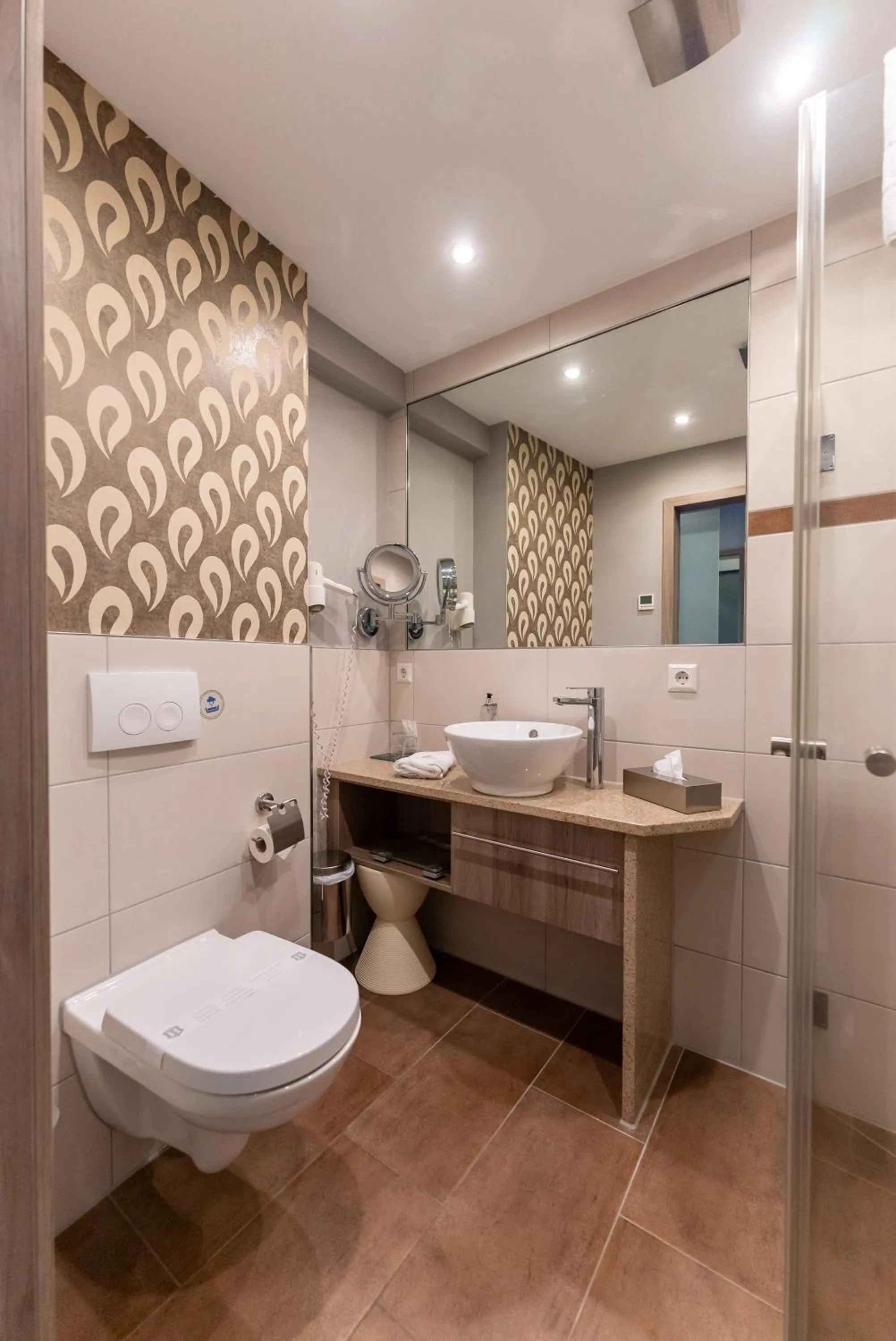 Toilet in Hotel An der Wasserburg