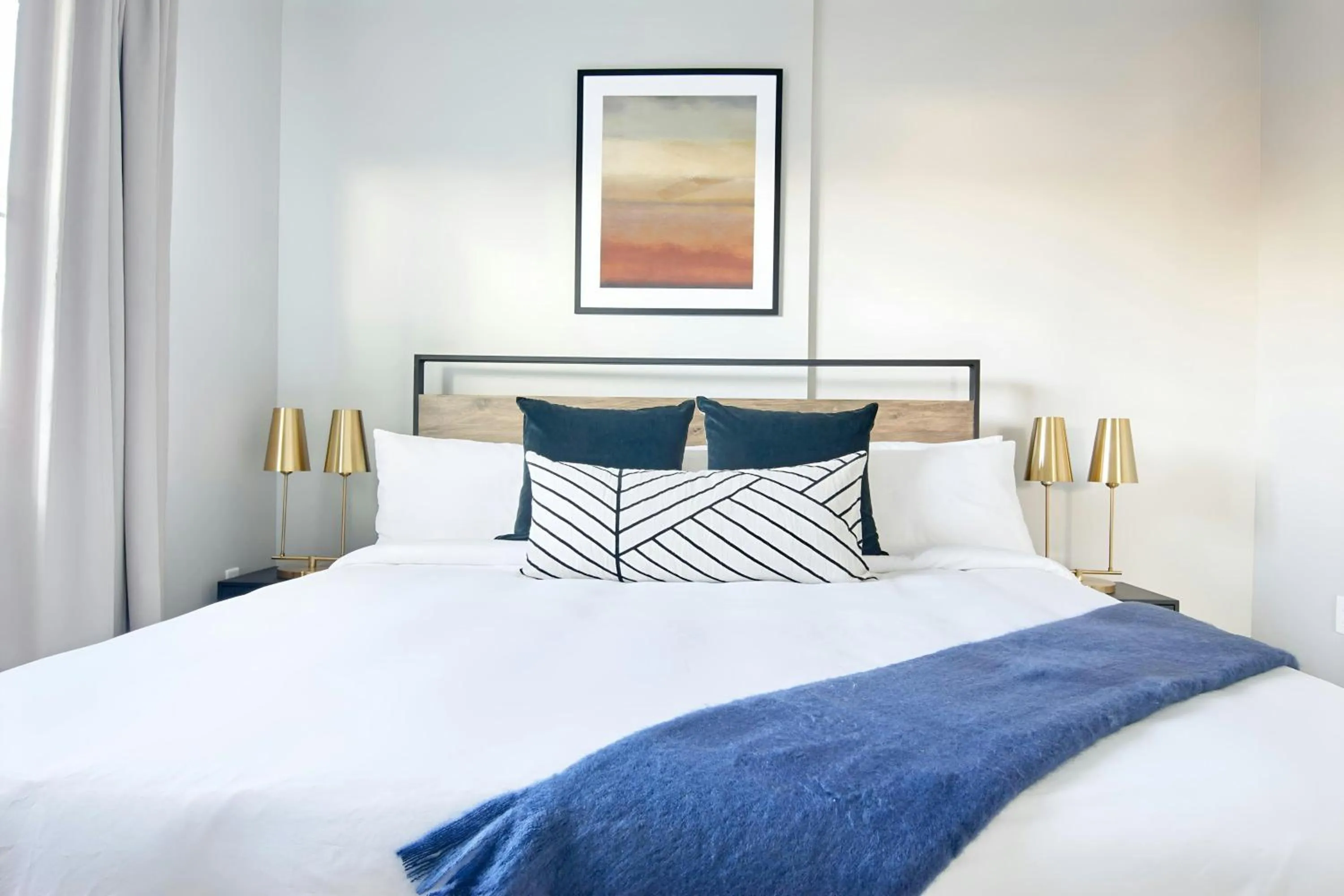 Bedroom, Bed in Sonder by Marriott Bonvoy Belcourt Apartments Hillsboro Village