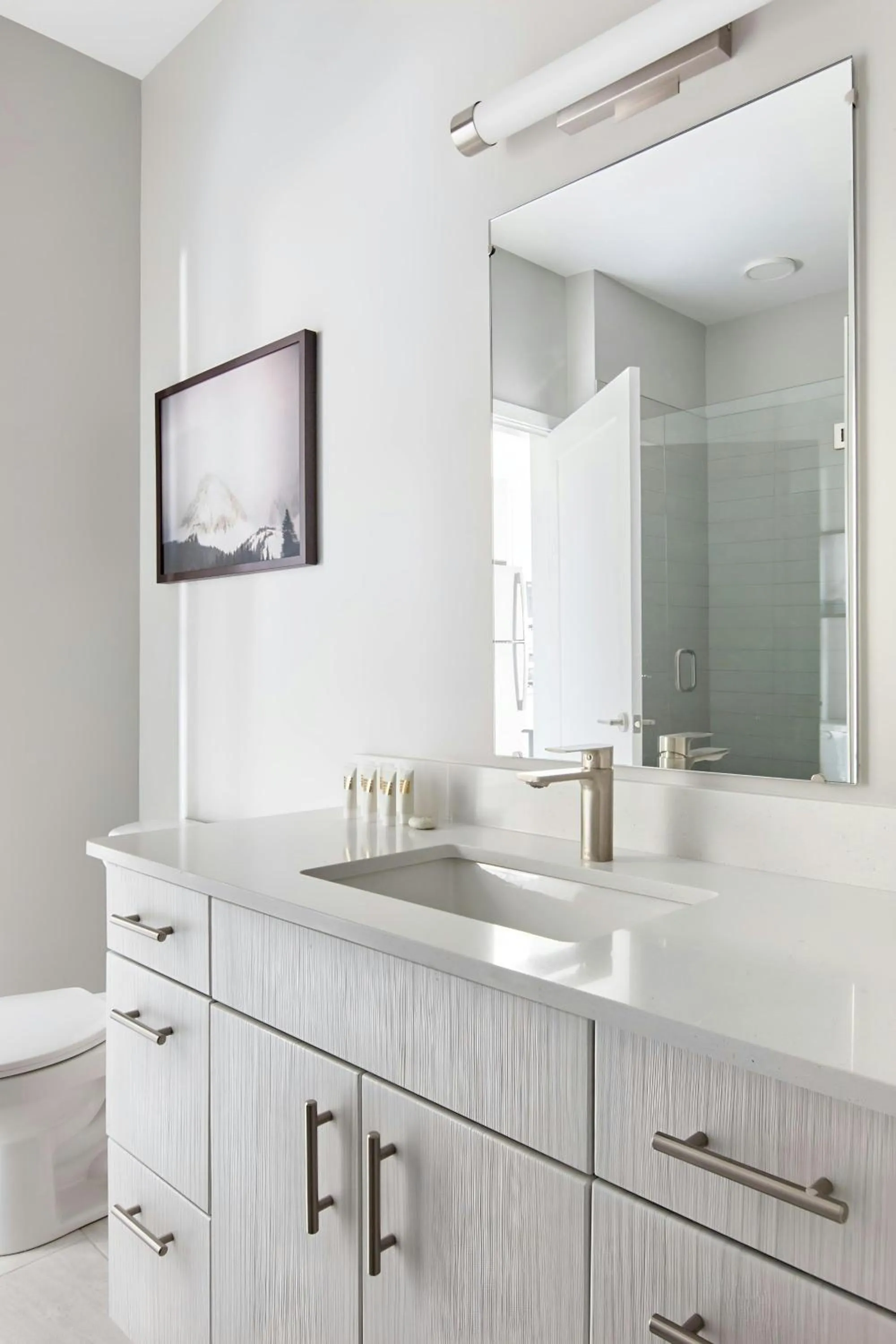Bathroom in Sonder by Marriott Bonvoy Belcourt Apartments Hillsboro Village