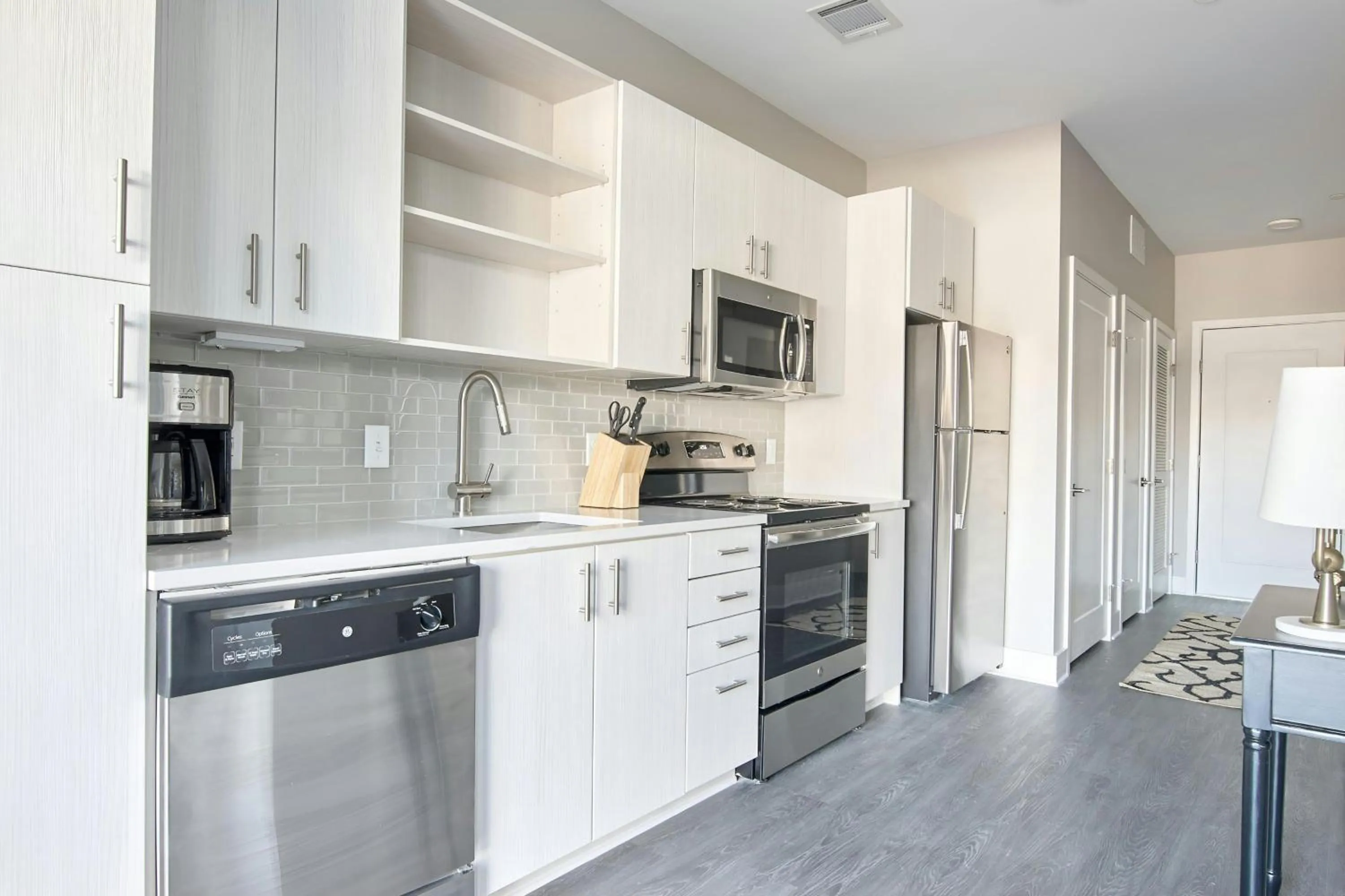Kitchen or kitchenette in Sonder by Marriott Bonvoy Belcourt Apartments Hillsboro Village