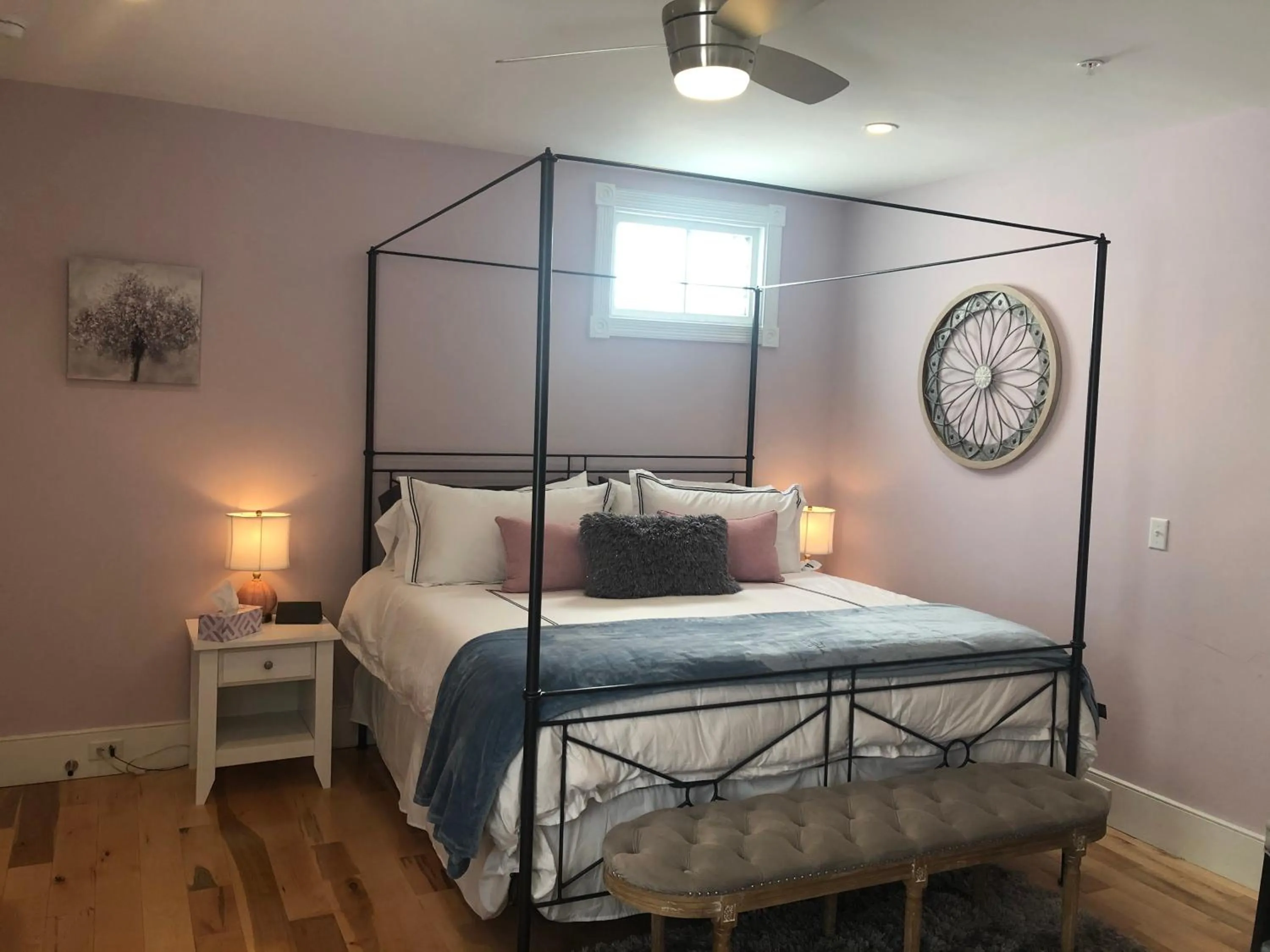 Bed in Luxurious Private Suites in Downtown Charleston