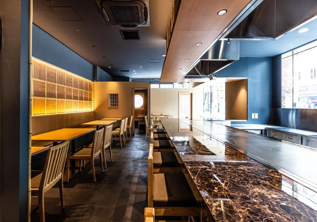 Restaurant/places to eat in APA Hotel Higashi Shinjuku Kabukicho Tower