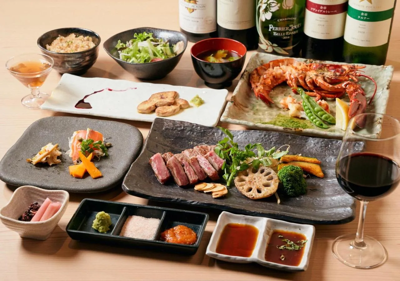 Restaurant/places to eat in APA Hotel Higashi Shinjuku Kabukicho Tower