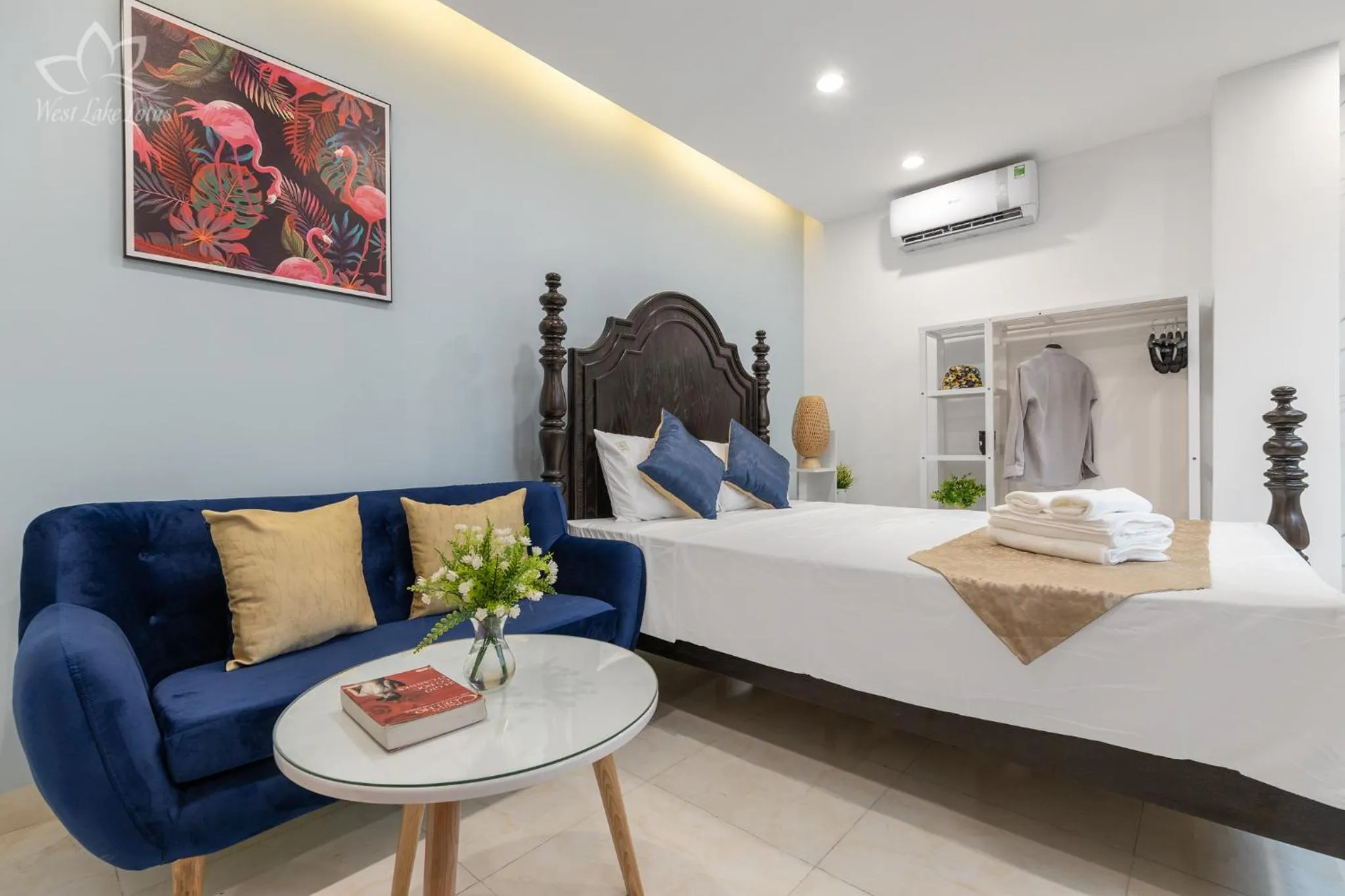 Photo of the whole room, Bed in The Lakeview - West Lake Lotus Apartments