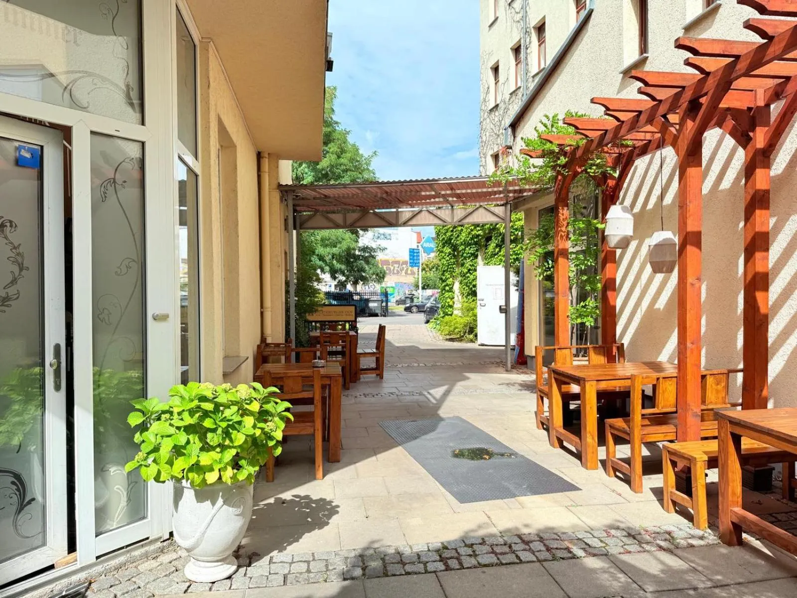 Garden in Hotel Merseburger Hof