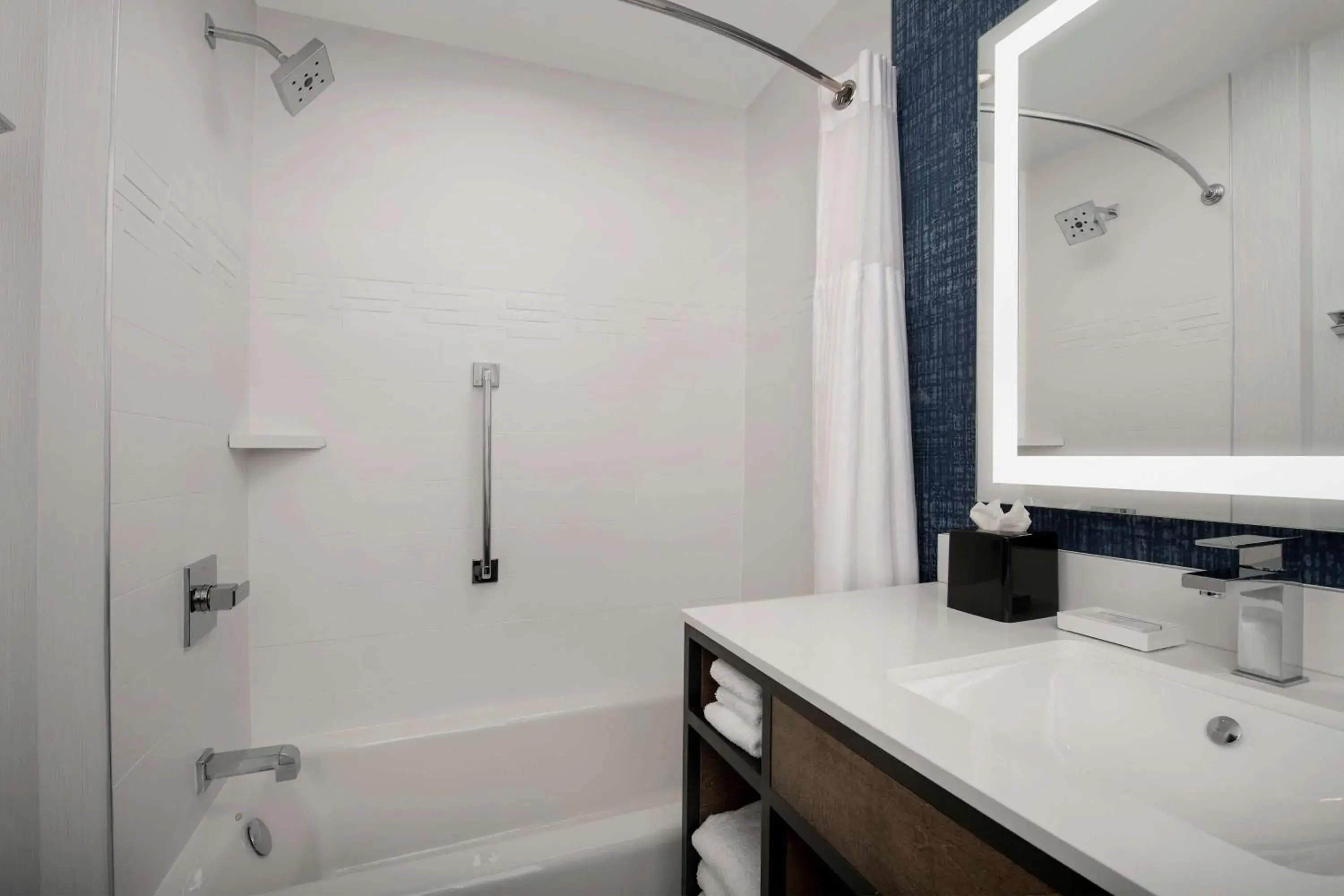 Bathroom in Hilton Garden Inn San Jose Airport Bathroom in Hilton Garden Inn San Jose Airport