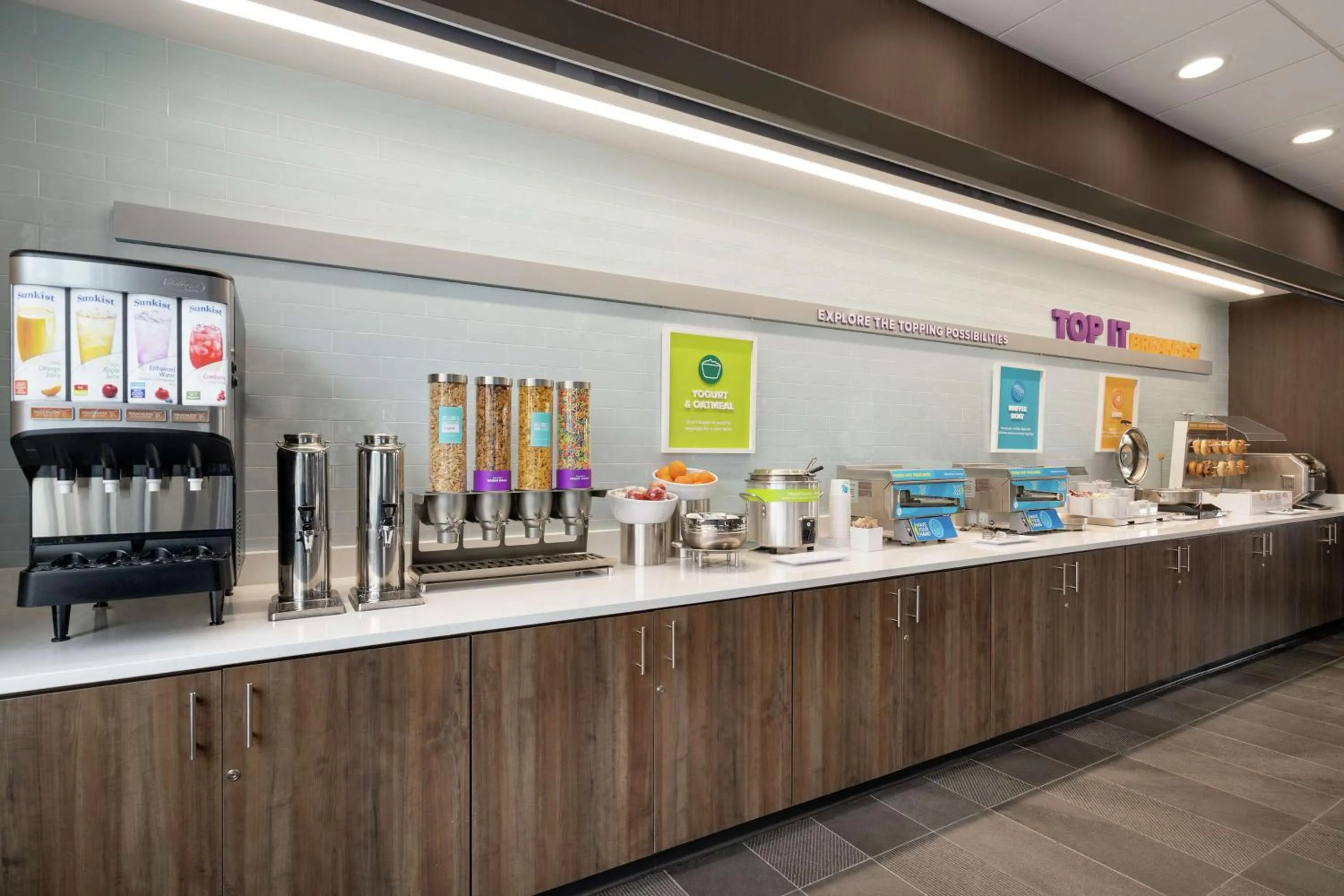 Breakfast in Tru By Hilton Sandusky, Oh