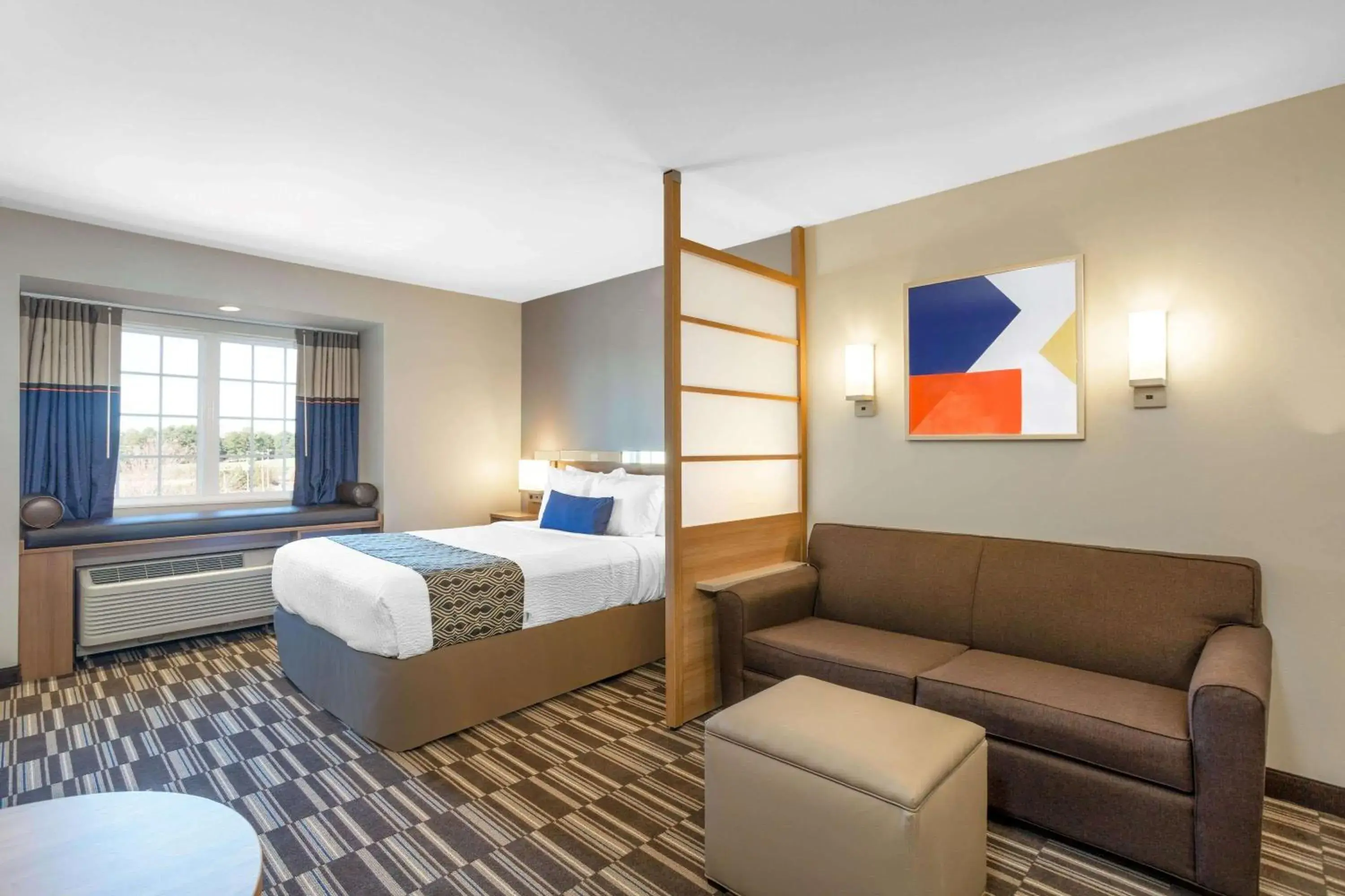 Photo of the whole room, Bed in Microtel Inn Suites by Wyndham South Hill Photo of the whole room, Bed in Microtel Inn Suites by Wyndham South Hill