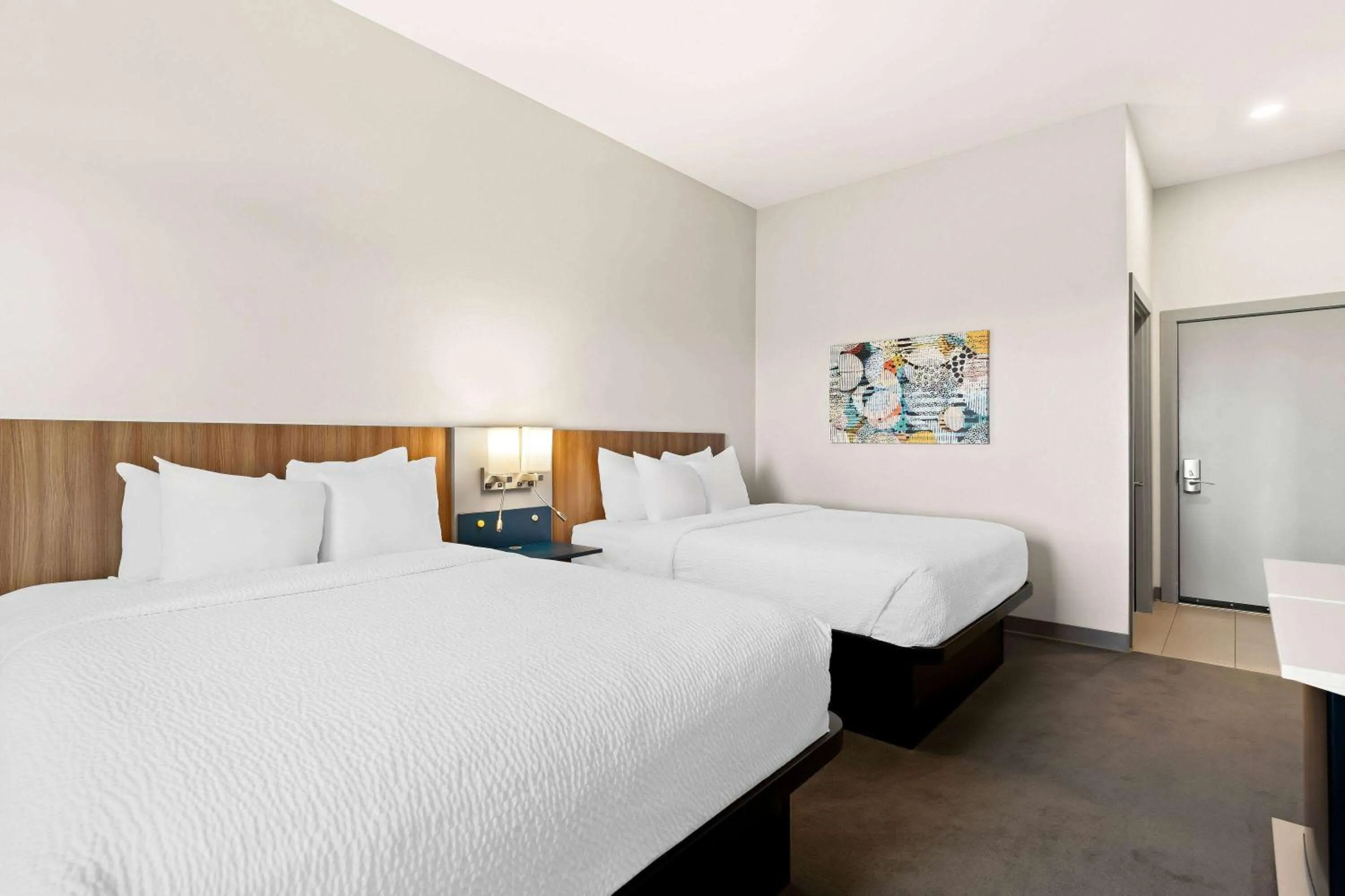 Bed in Holiday Inn Express & Suites George - Quincy South by IHG
