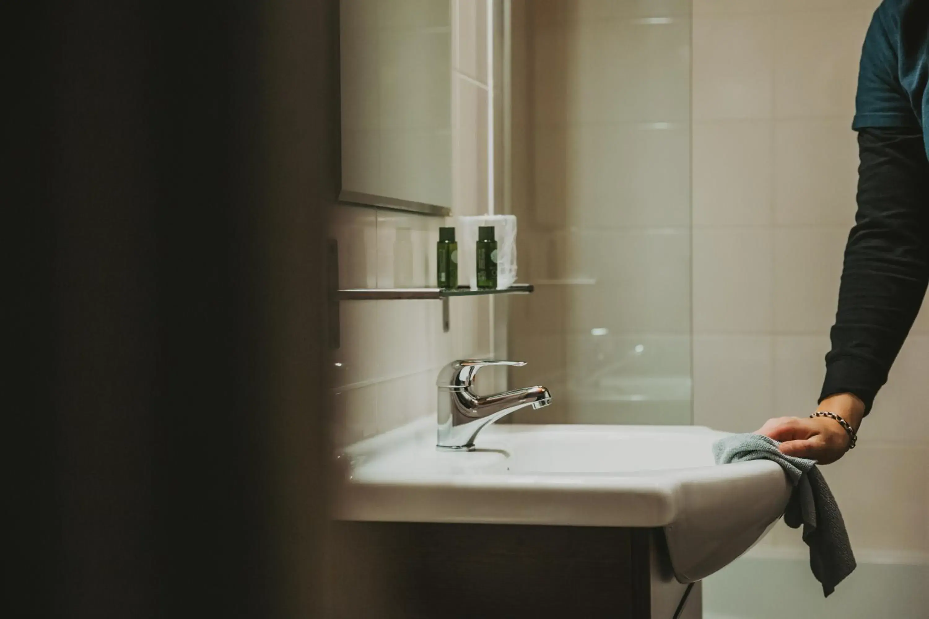 Bathroom in Hôtel Les Grangettes Bathroom in Hôtel Les Grangettes