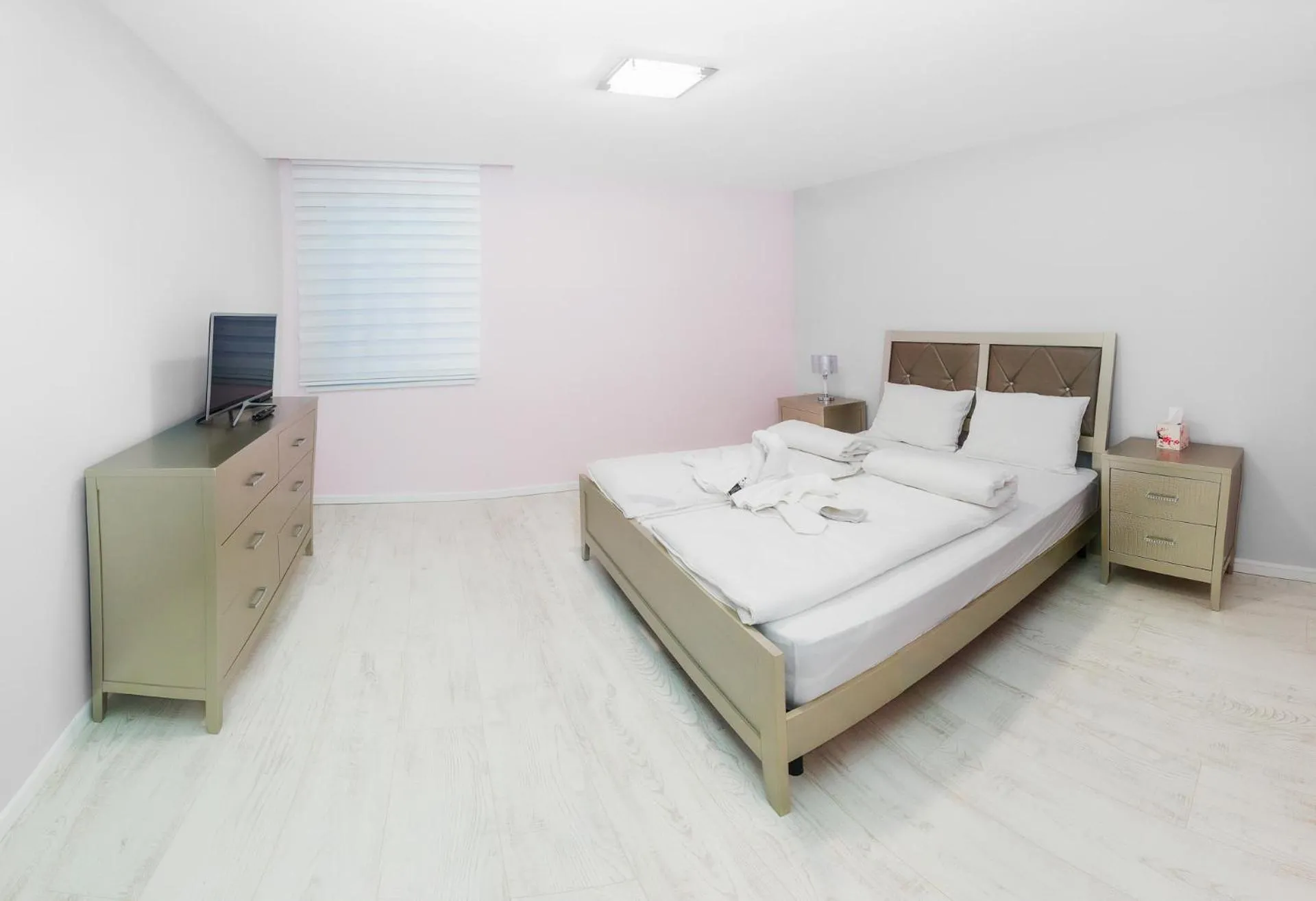 Bed in Corso Lux Apartman