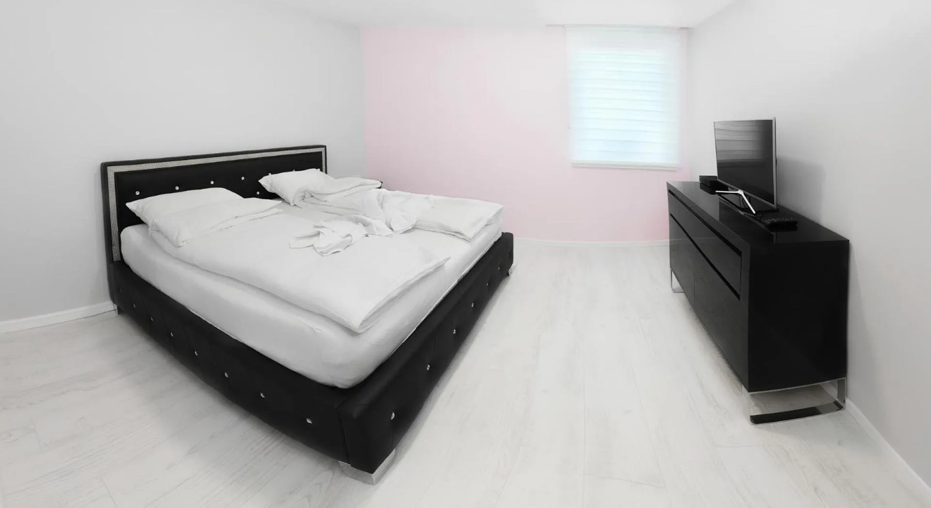Bed in Corso Lux Apartman