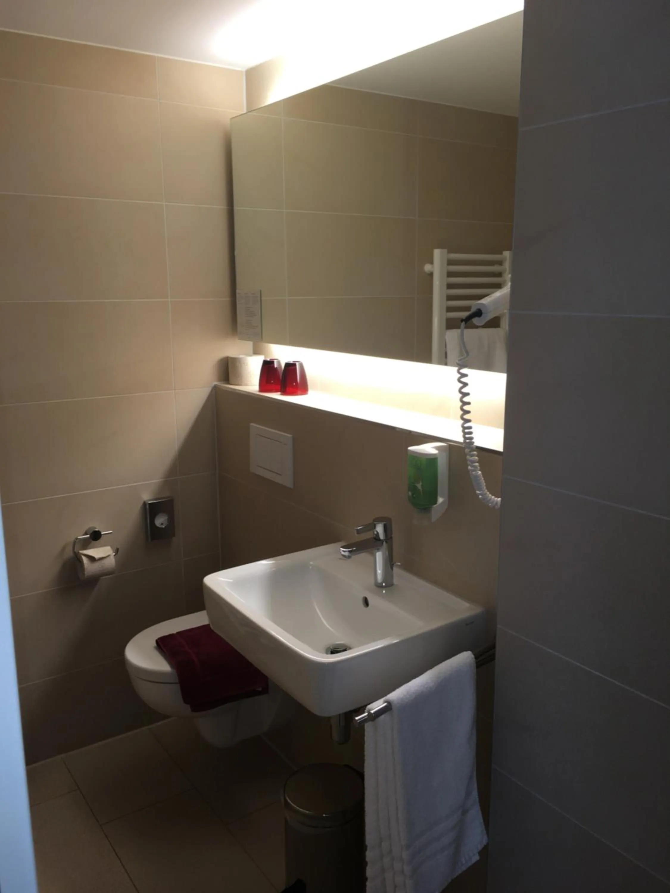 Bathroom in Gästehaus der Katholischen Akademie in Bayern