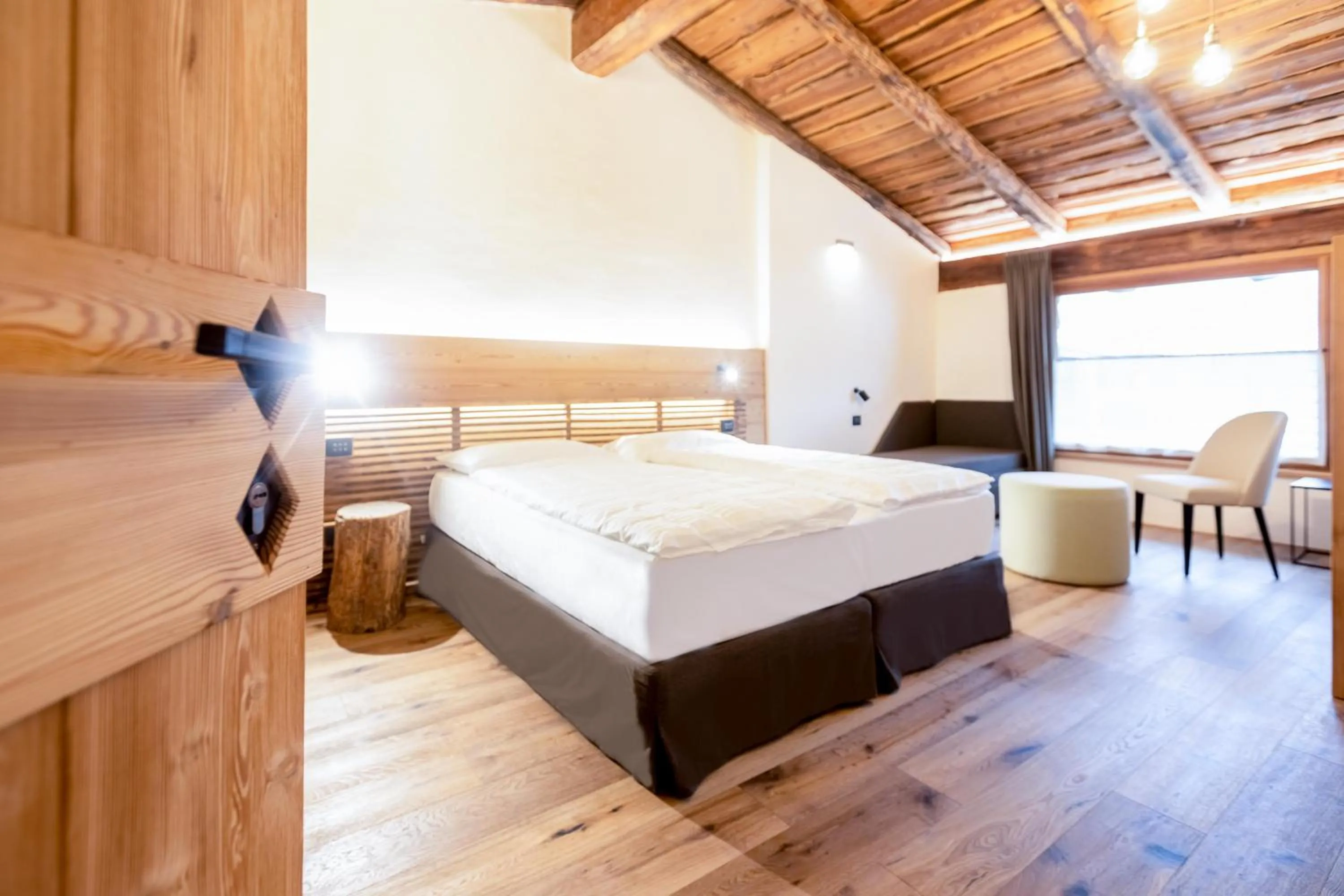 Photo of the whole room, Bed in Curt di Clement Eco Mobility Hotel