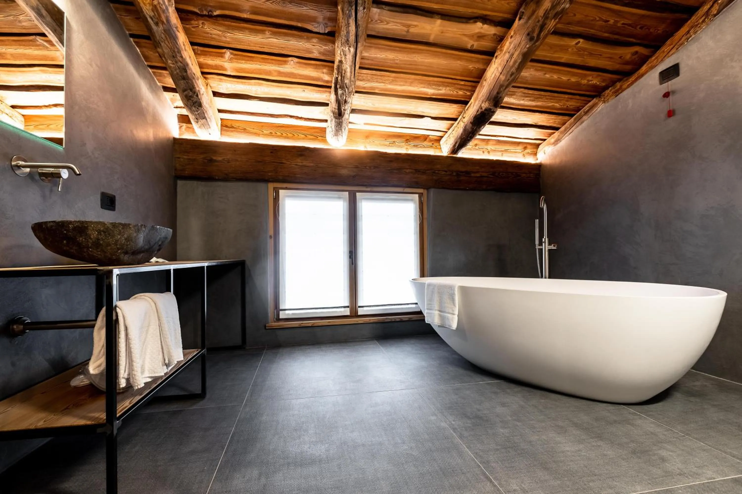 Bath in Curt di Clement Eco Mobility Hotel