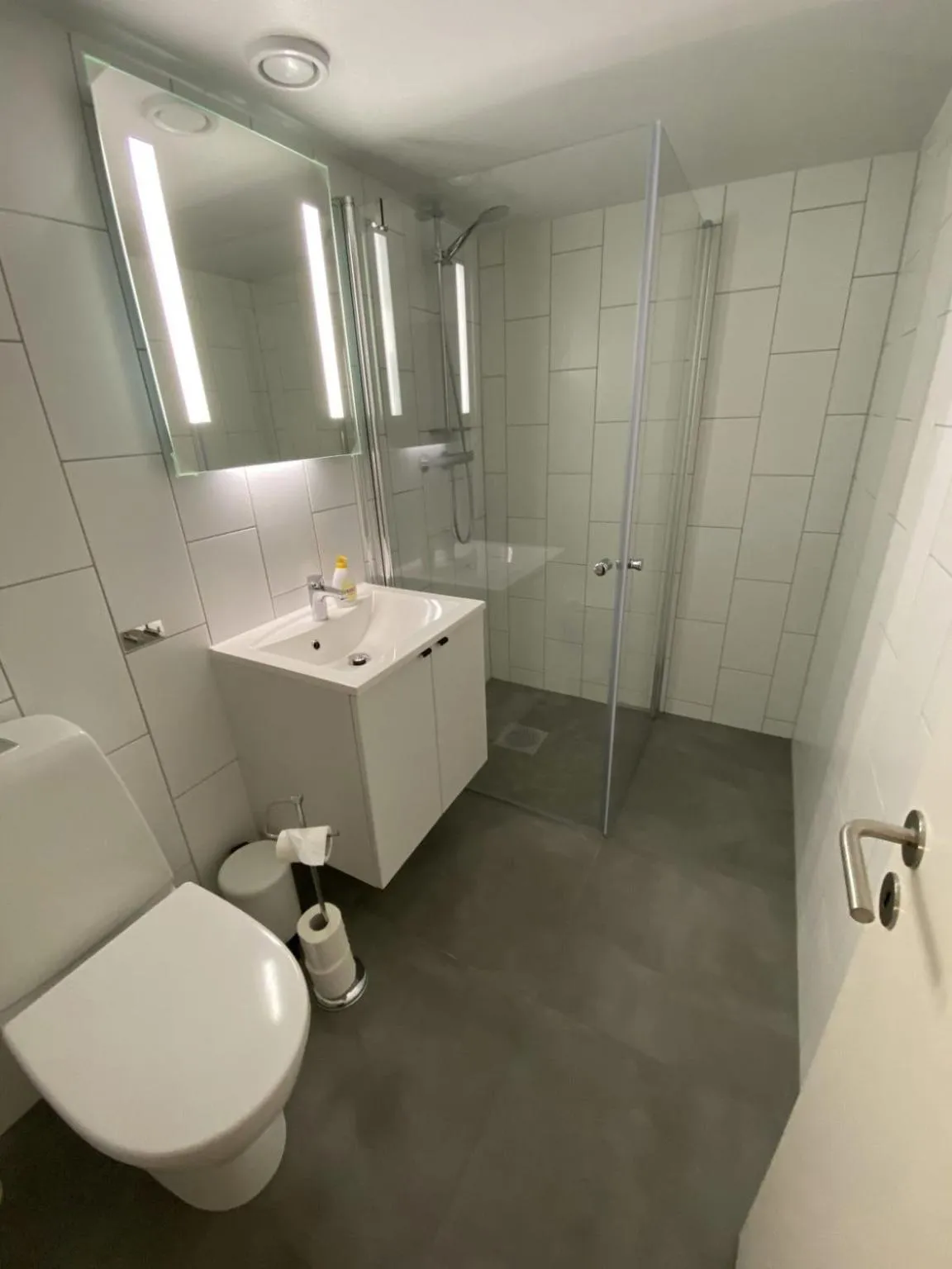 Bathroom in Trysnes Brygge