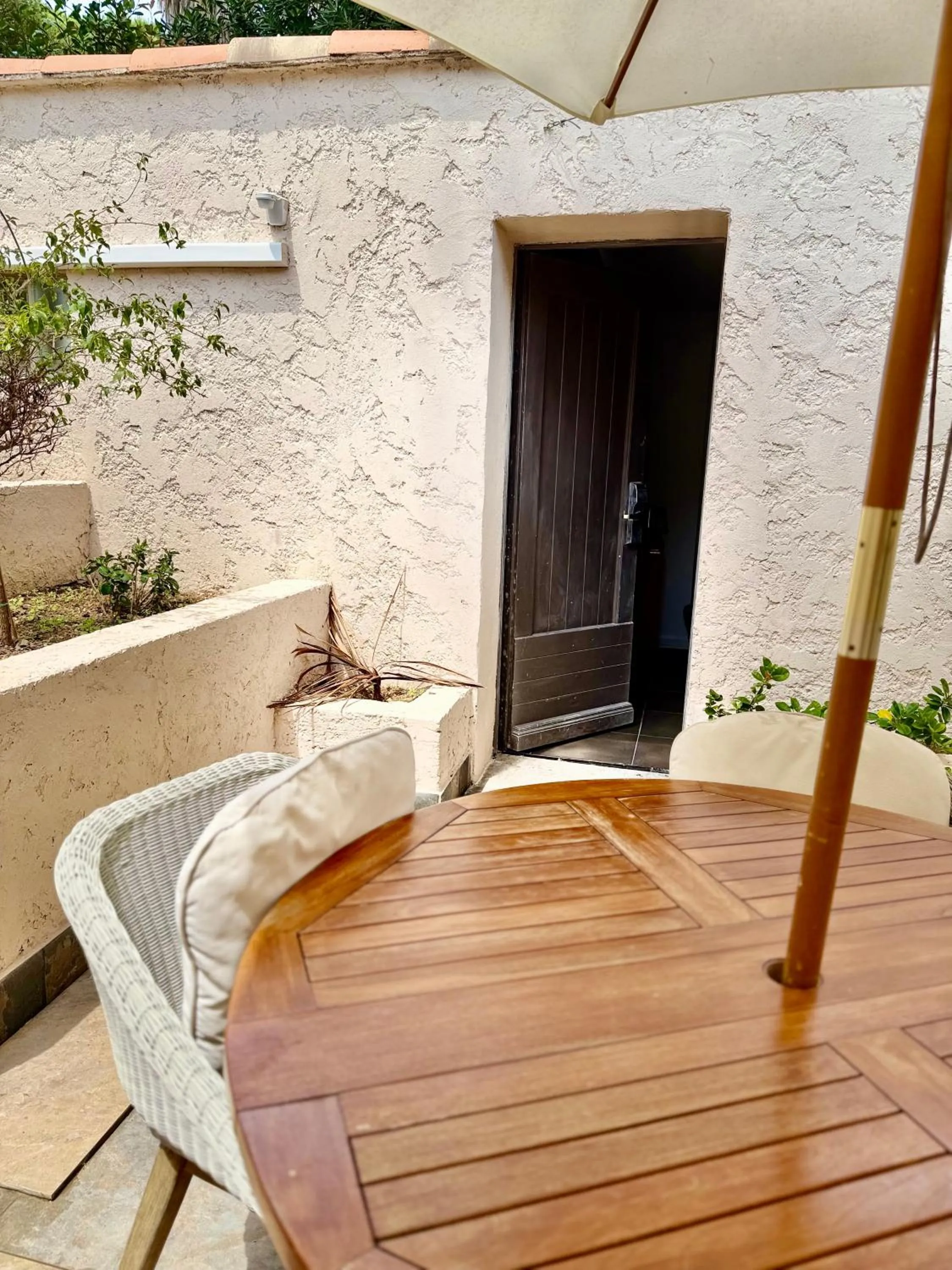 Patio in La Villa Dune, Hôtel & Spa