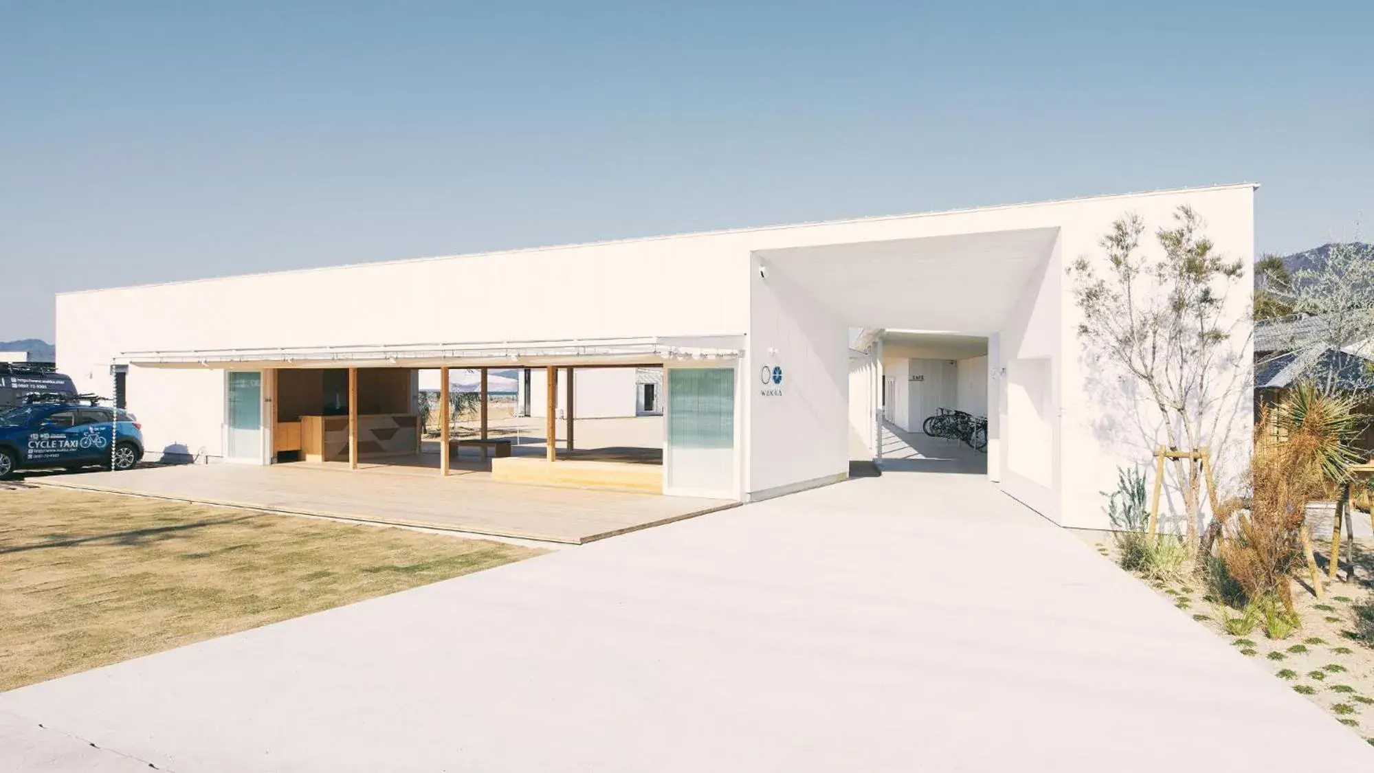 Property building in WAKKA Property building in WAKKA