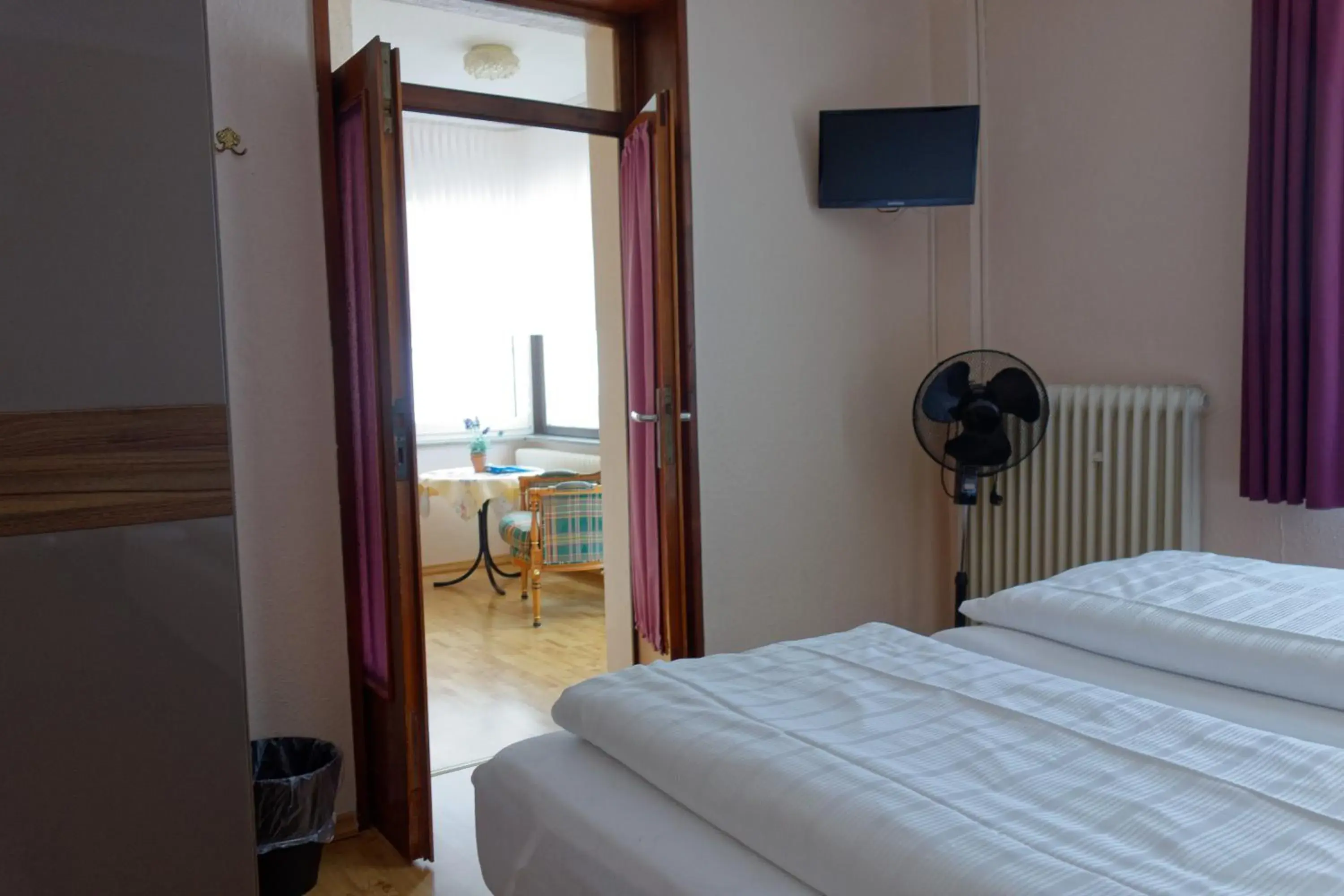 Bedroom in Hotel Haus Sonnschein Bedroom in Hotel Haus Sonnschein