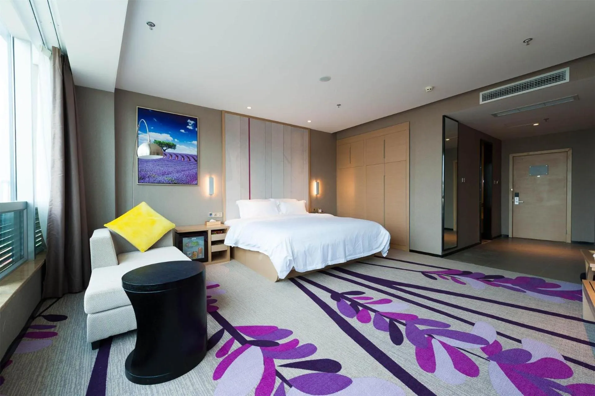 Bed in Lavande Hotel Langzhong Railway Station And International Trade City