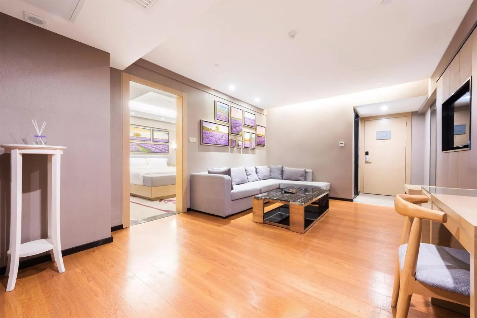 Bed in Lavande Hotel HeYuan Wanlong City