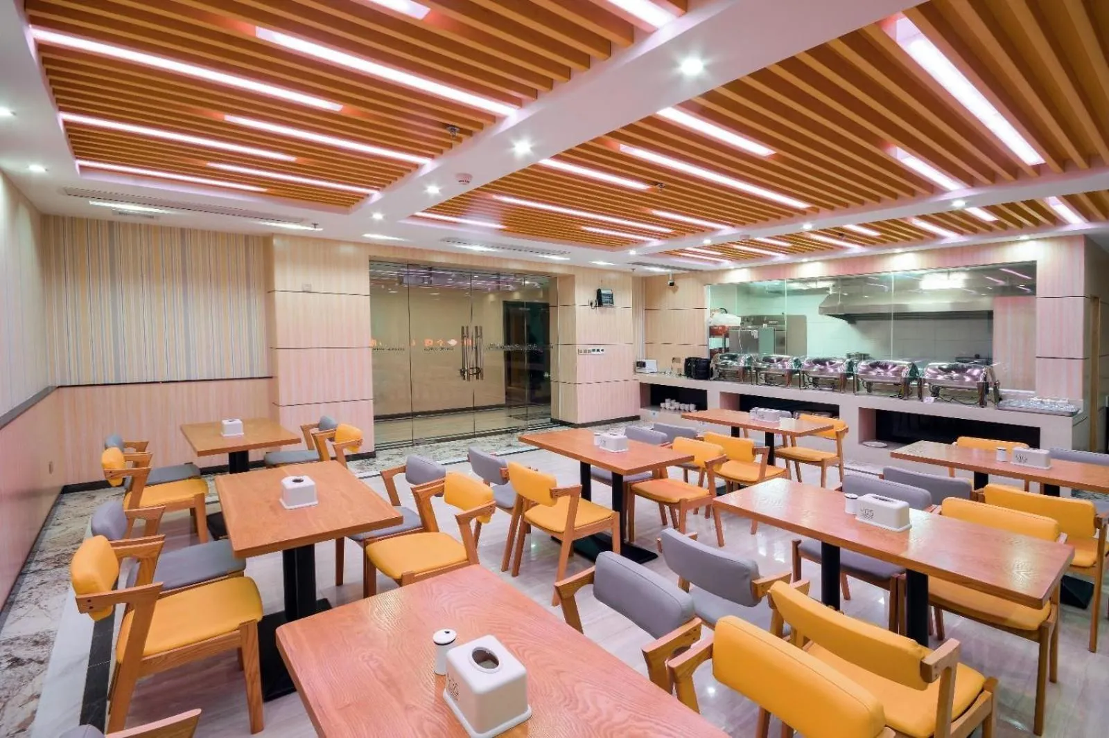 Lavande Hotel Qingyuan Sports Park Municipal Government