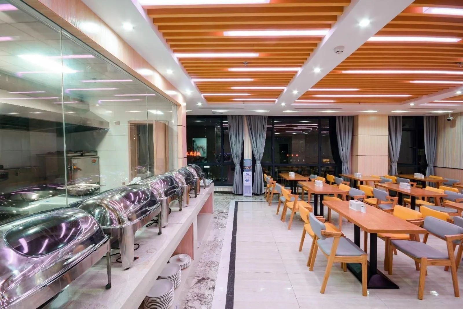 Lavande Hotel Qingyuan Sports Park Municipal Government