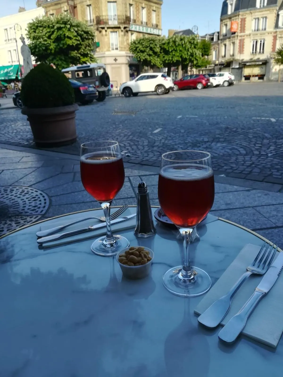 Restaurant/places to eat in Lait & Lit