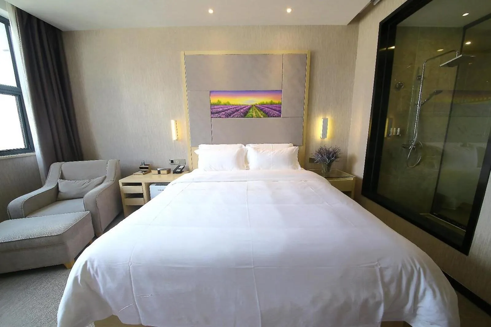 Bed in Lavande Hotel Heyuan Zijin