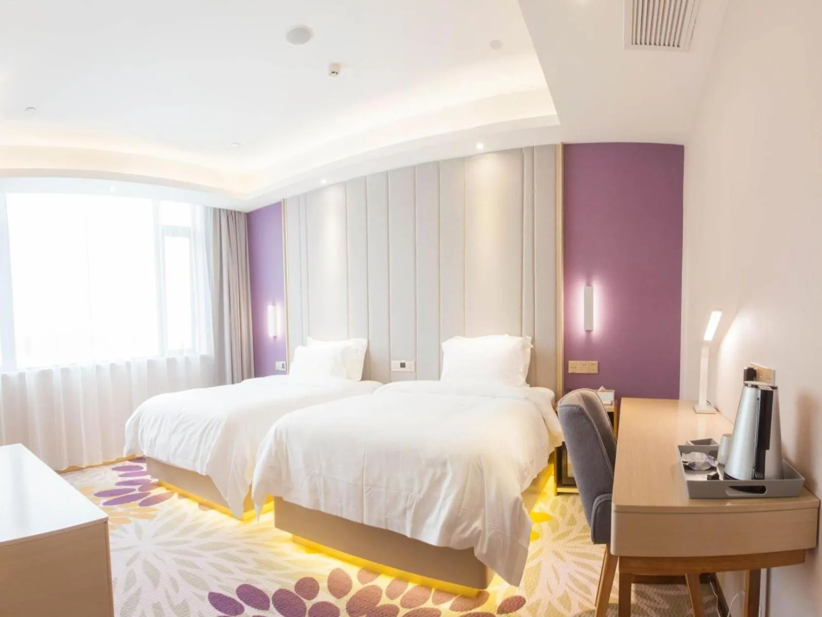 Bed in Lavande Hotel Puning International Commodity Mall