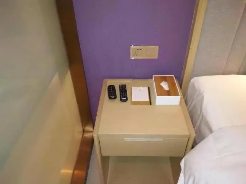 Bed in Lavande Hotel Puning International Commodity Mall Bed in Lavande Hotel Puning International Commodity Mall