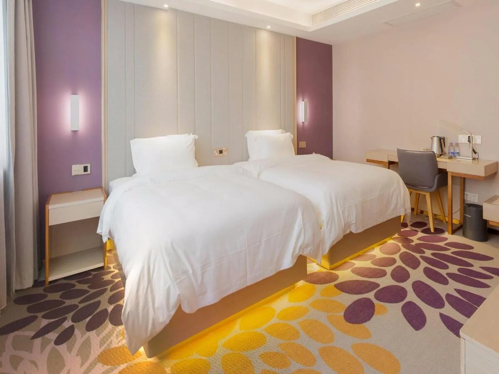 Bed in Lavande Hotel Puning International Commodity Mall