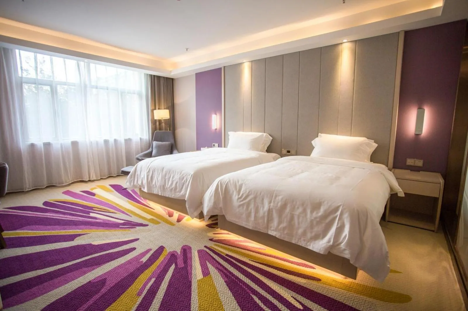 Bed in Lavande Hotel Changji Changning Road