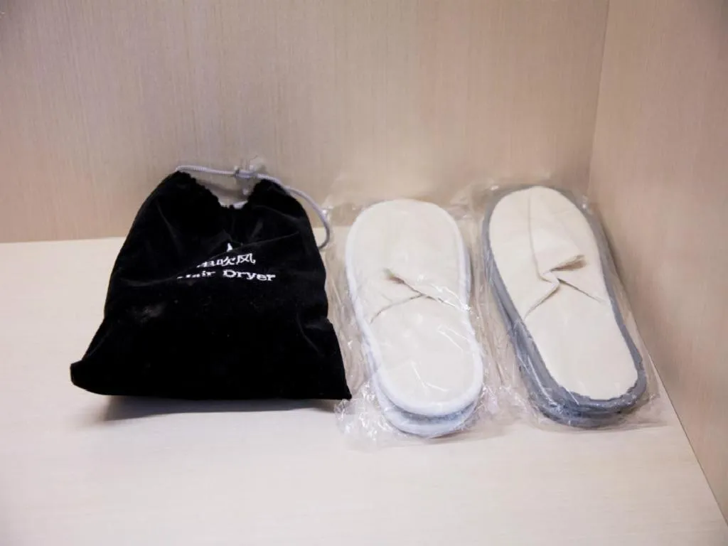 Lavande Hotel Korla city government swan lake