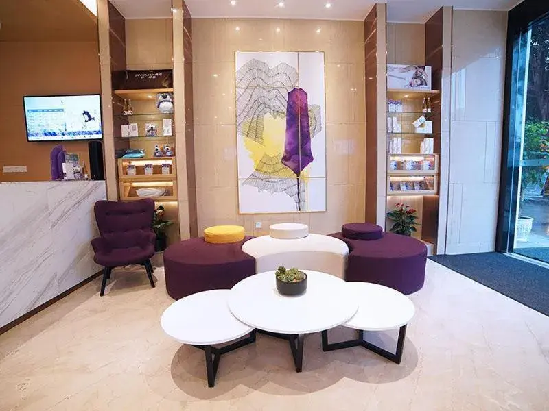 Lavande Hotel Zigong Tanmulin Lantern Park Lavande Hotel Zigong Tanmulin Lantern Park