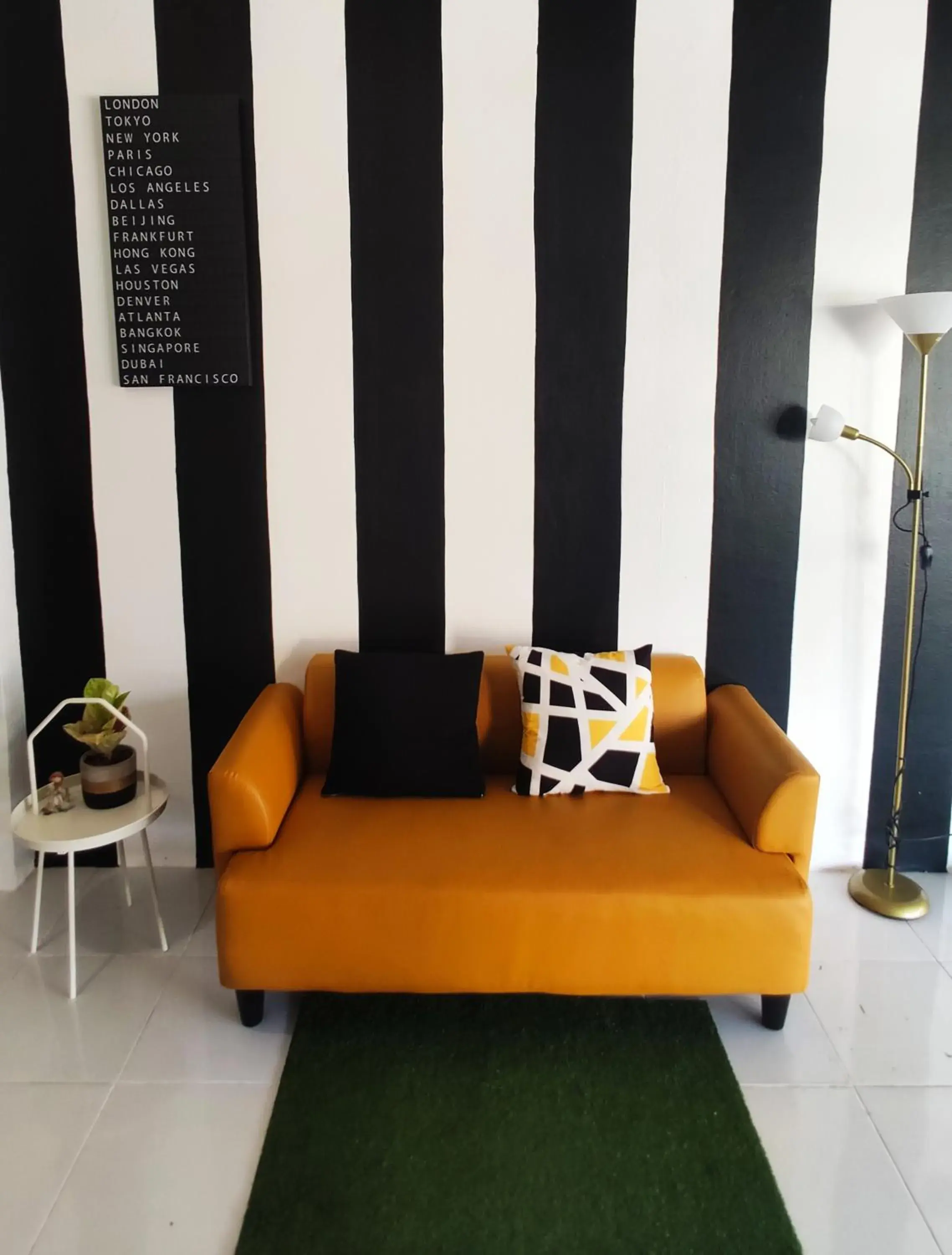 Living room in Nap at 265 Donmeaung Living room in Nap at 265 Donmeaung