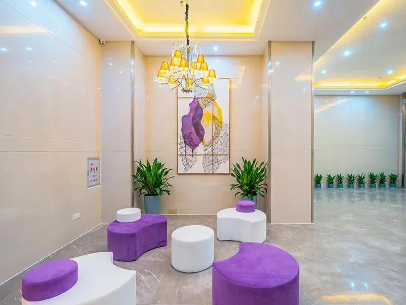 Lavande Hotel Zhaoqing Qixingyan Scenic Spot Yihua International Square Lavande Hotel Zhaoqing Qixingyan Scenic Spot Yihua International Square